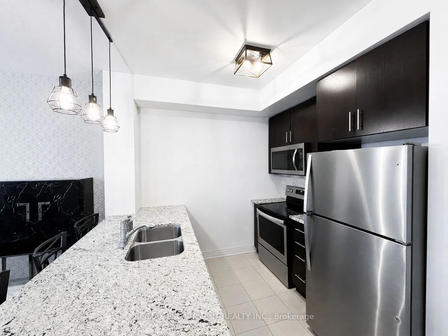 10 CONCORD Place #117