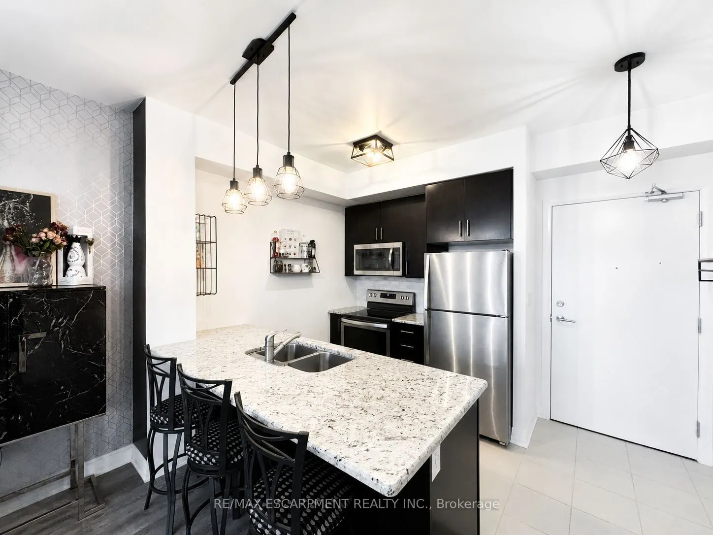 10 CONCORD Place #117