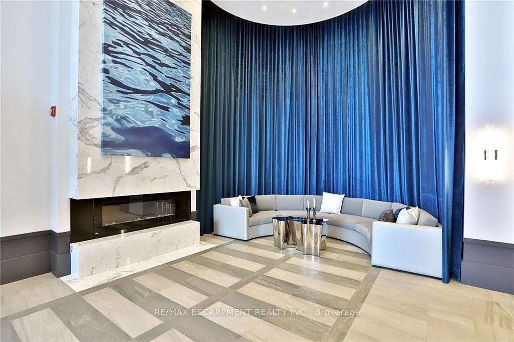 10 CONCORD Place #117