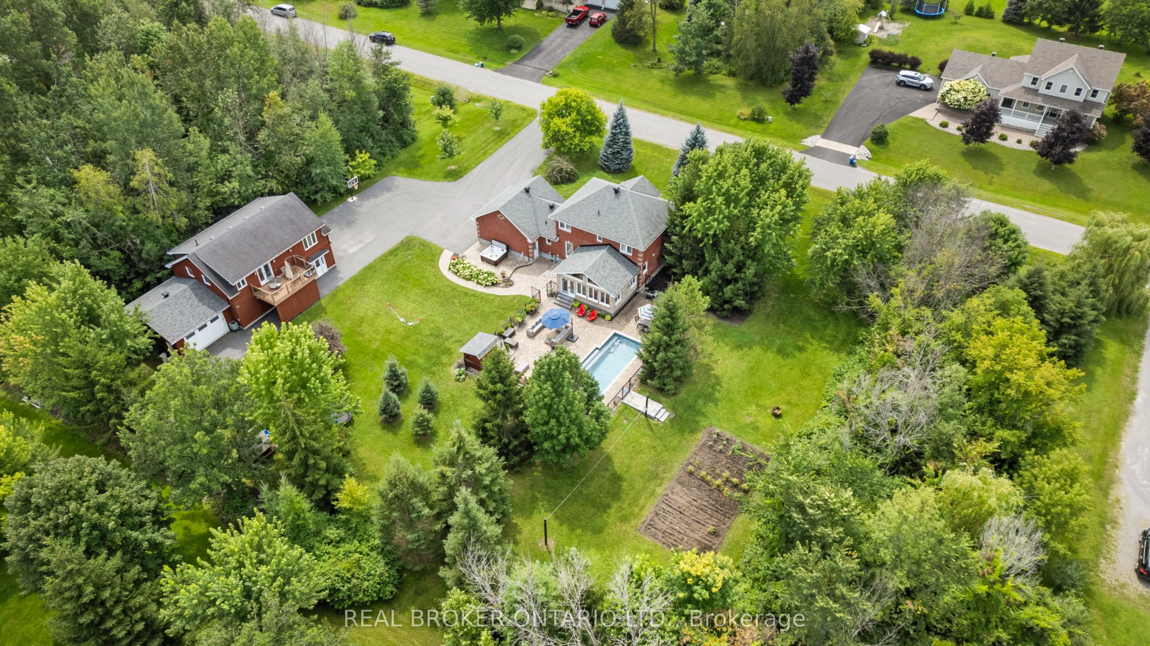 27 Garrison Drive
