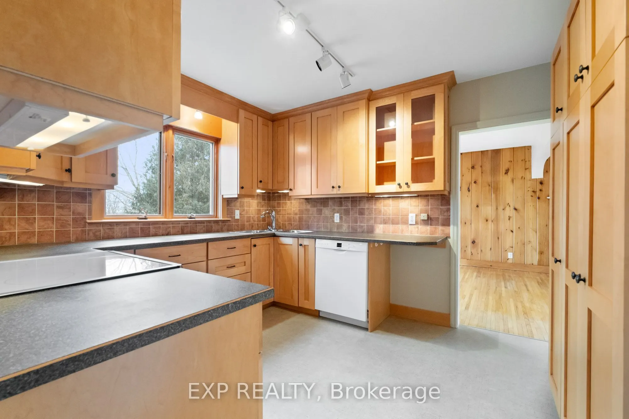 2052 York Road