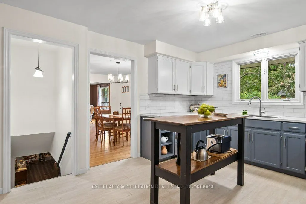 28 Southcrest Drive