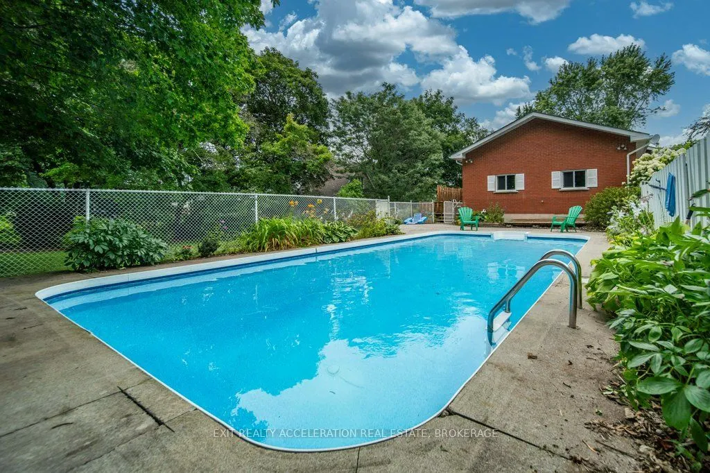 28 Southcrest Drive