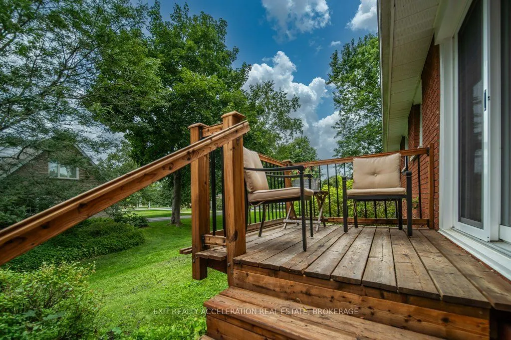 28 Southcrest Drive