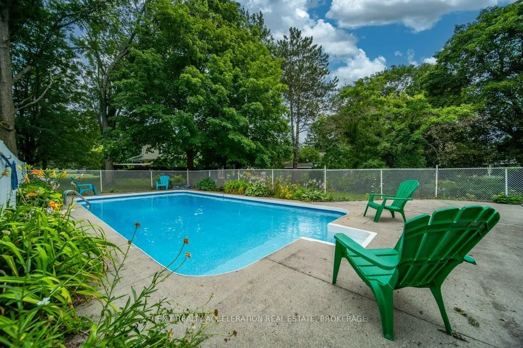 28 Southcrest Drive