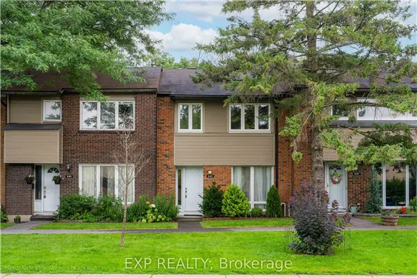 21 Midland Crescent #4
