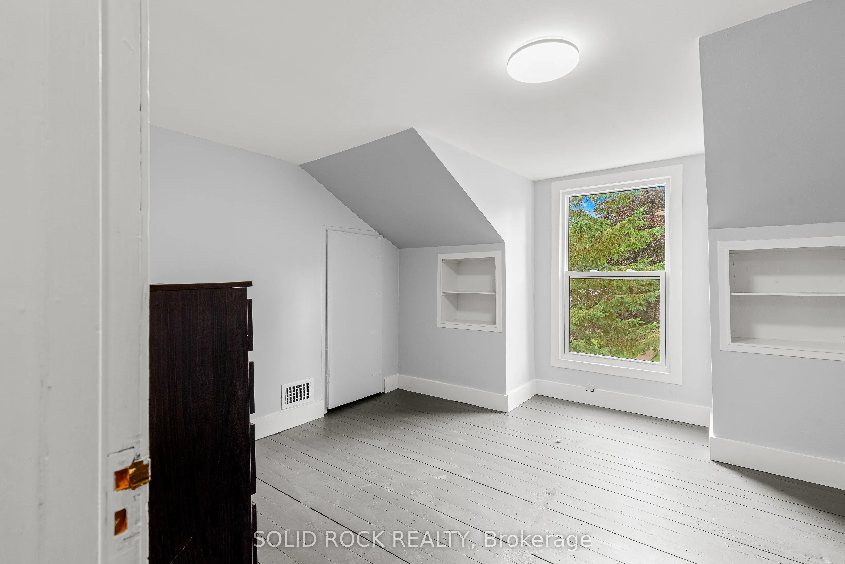 333 James Street E