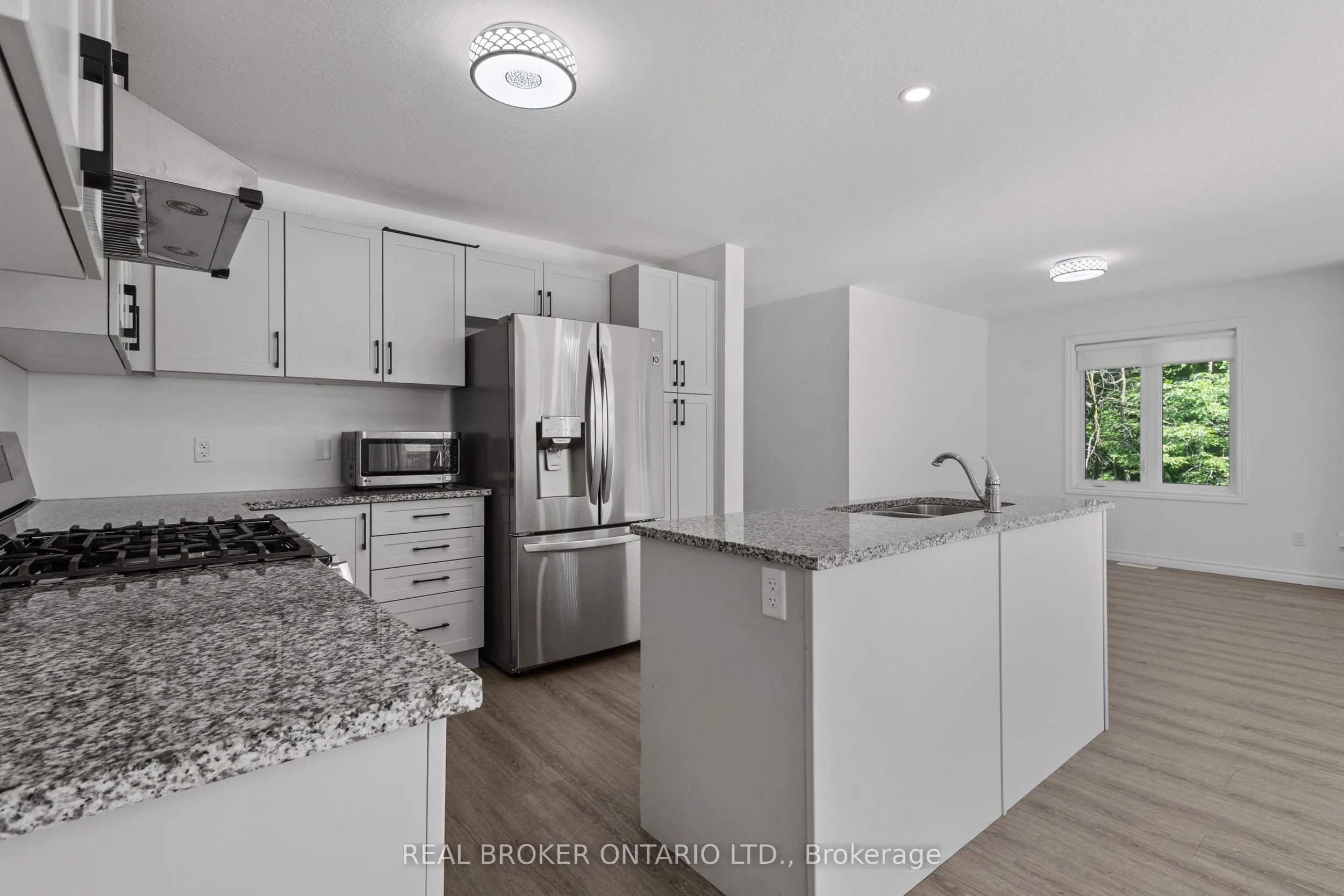 91 Woodedge Circle