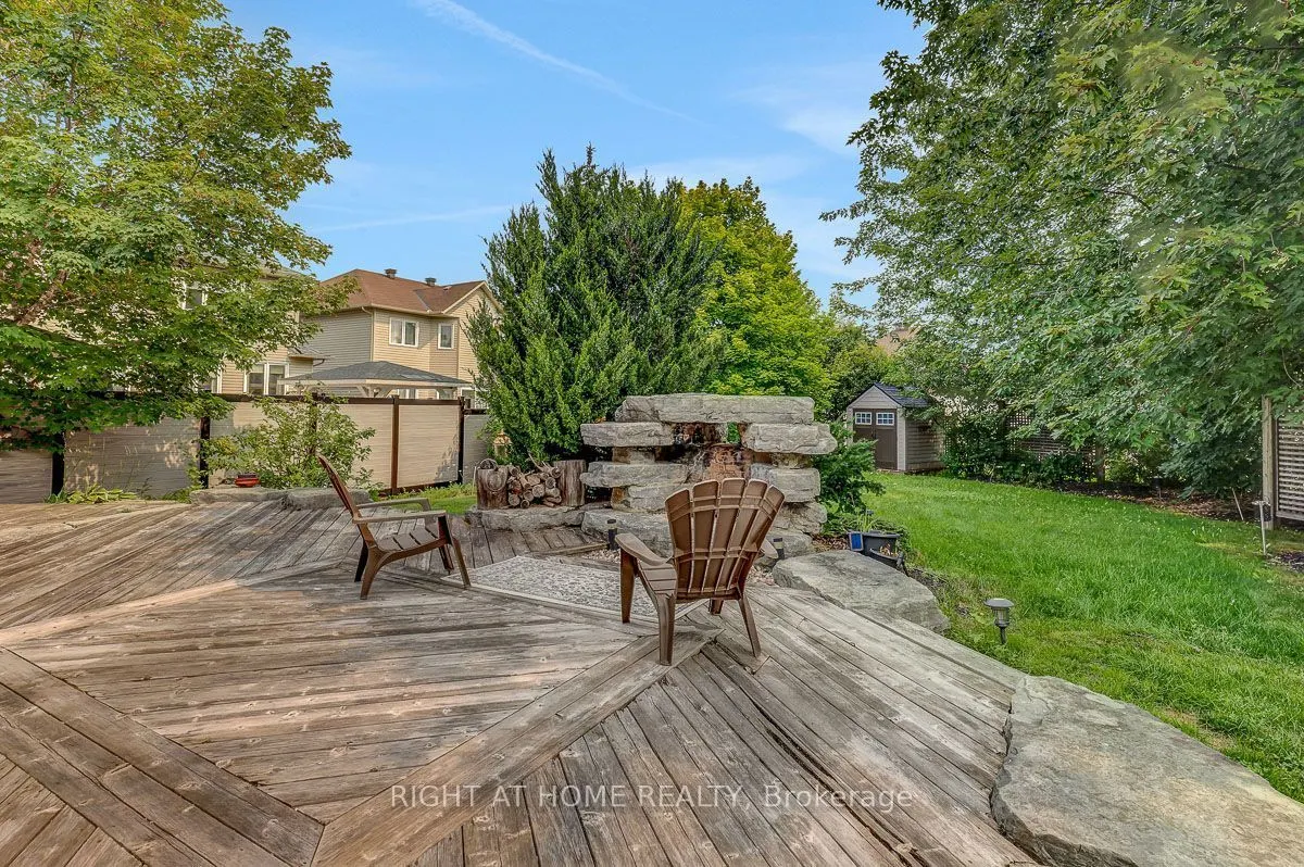 514 Landswood Way