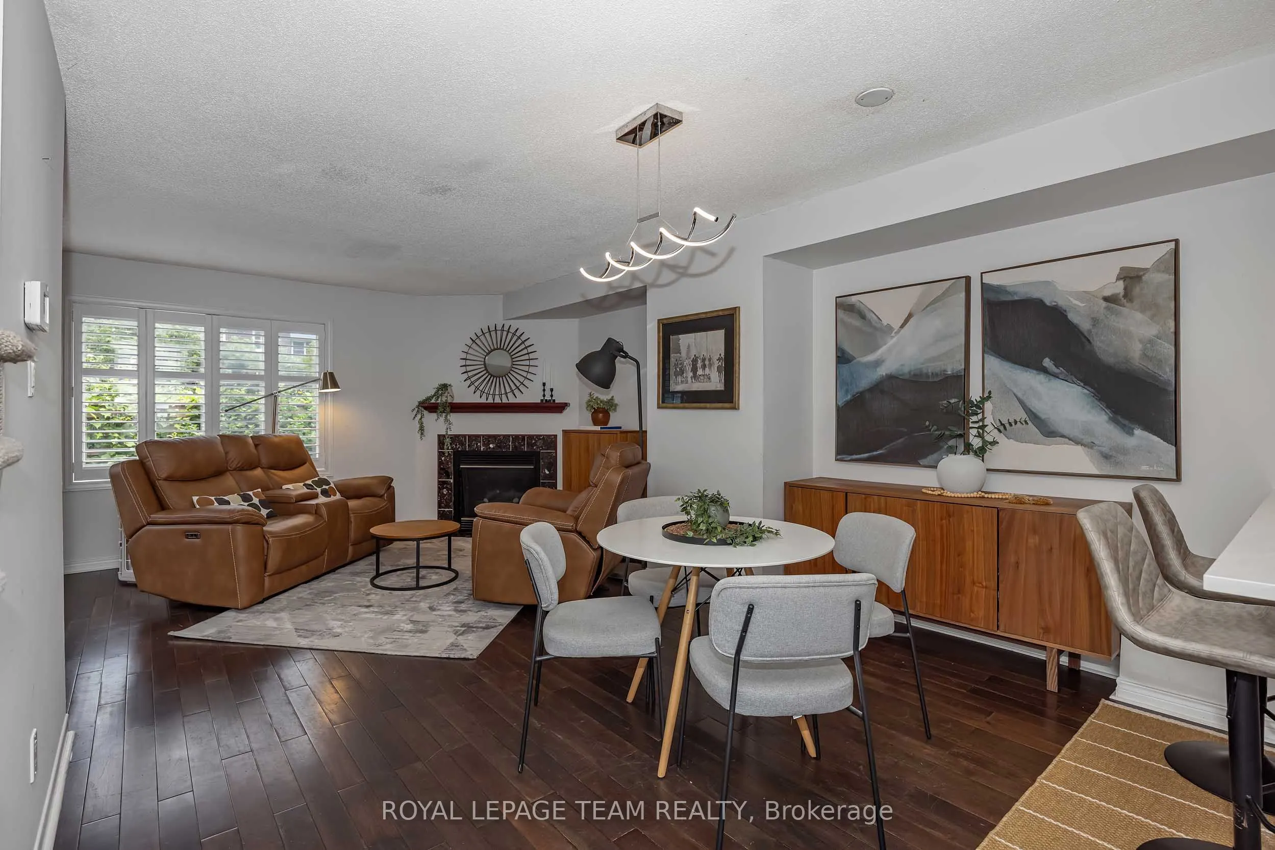 583 Tweedsmuir Avenue #9