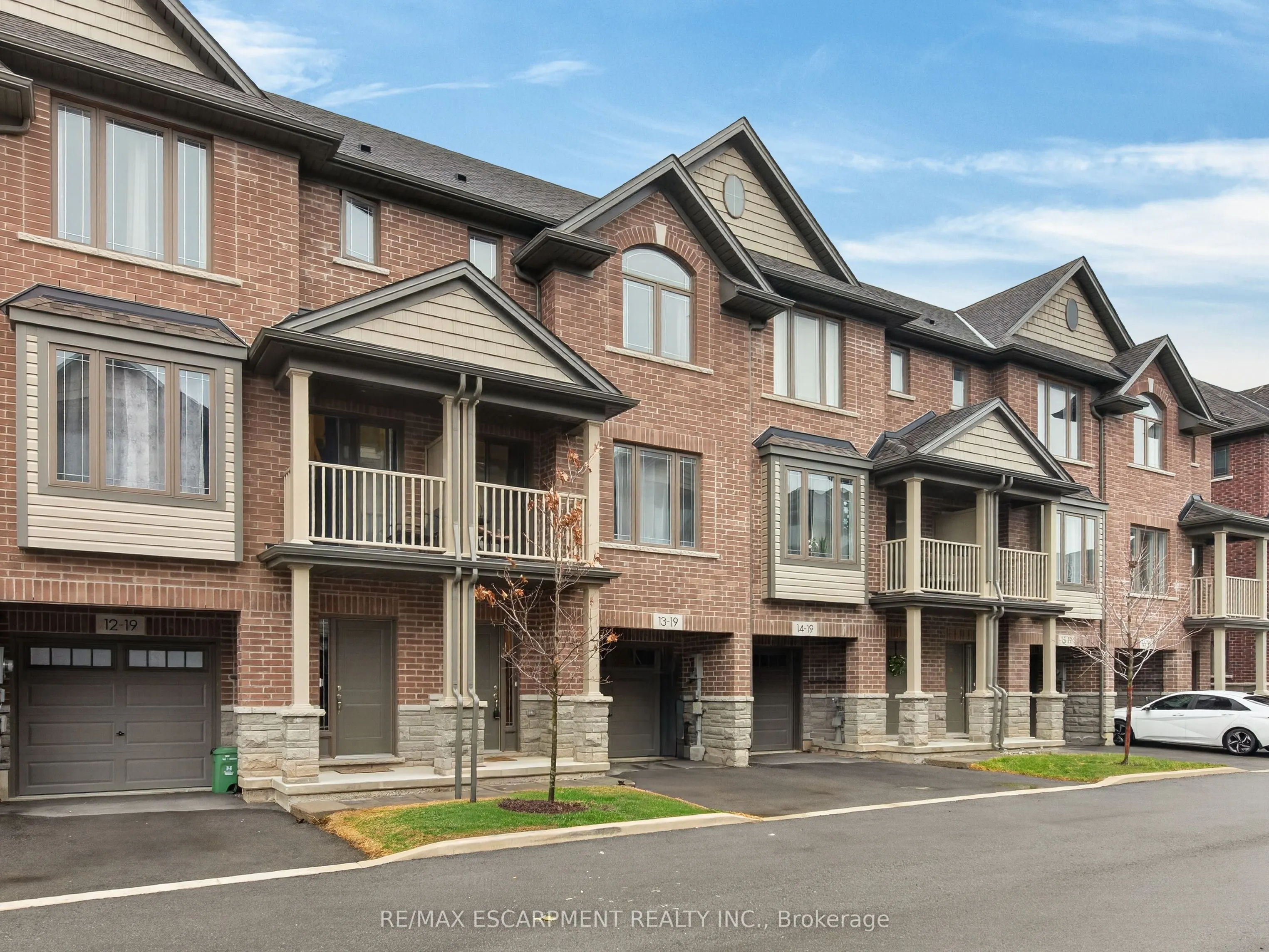 19 Picardy Drive #13