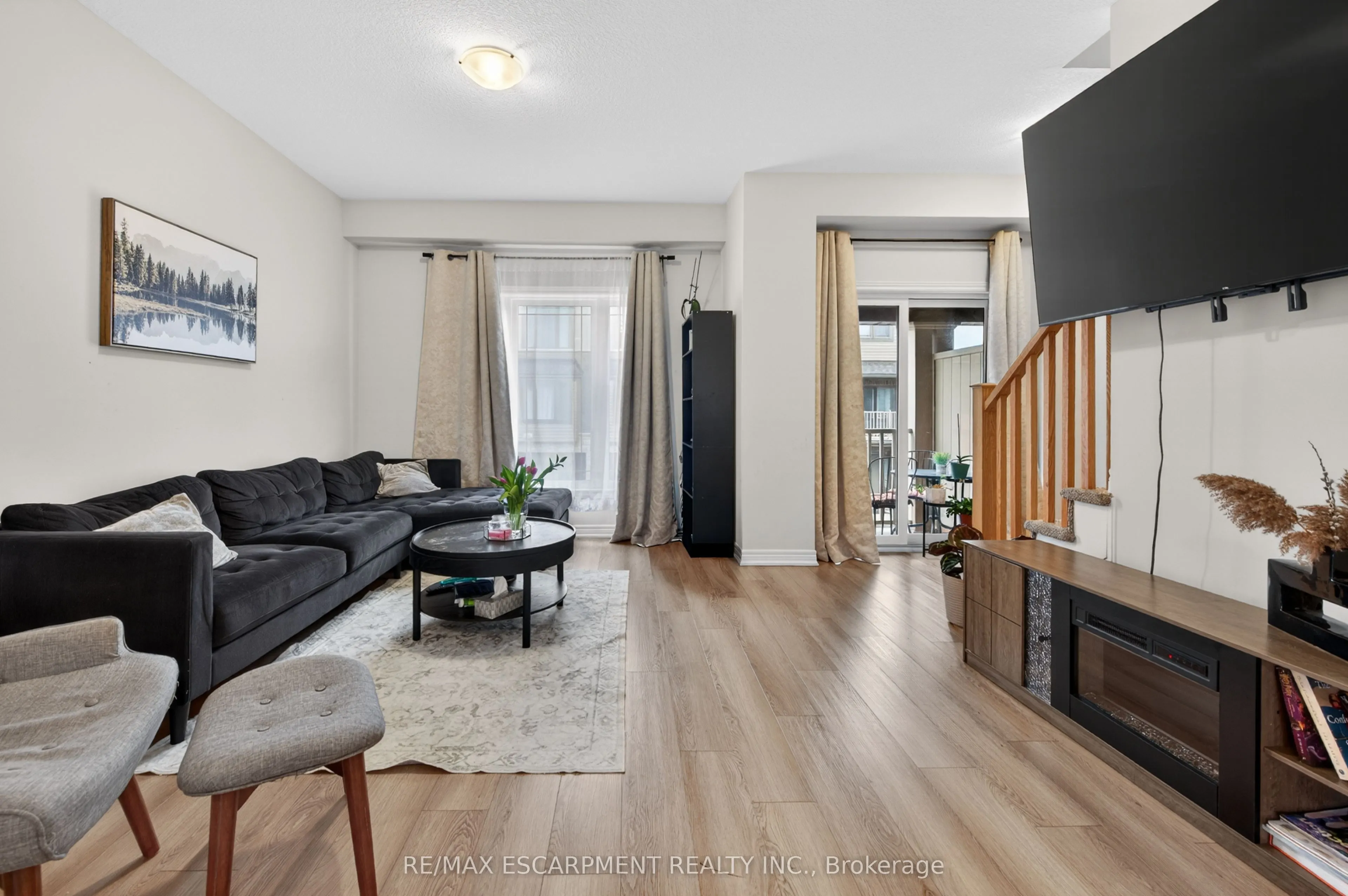 19 Picardy Drive #13