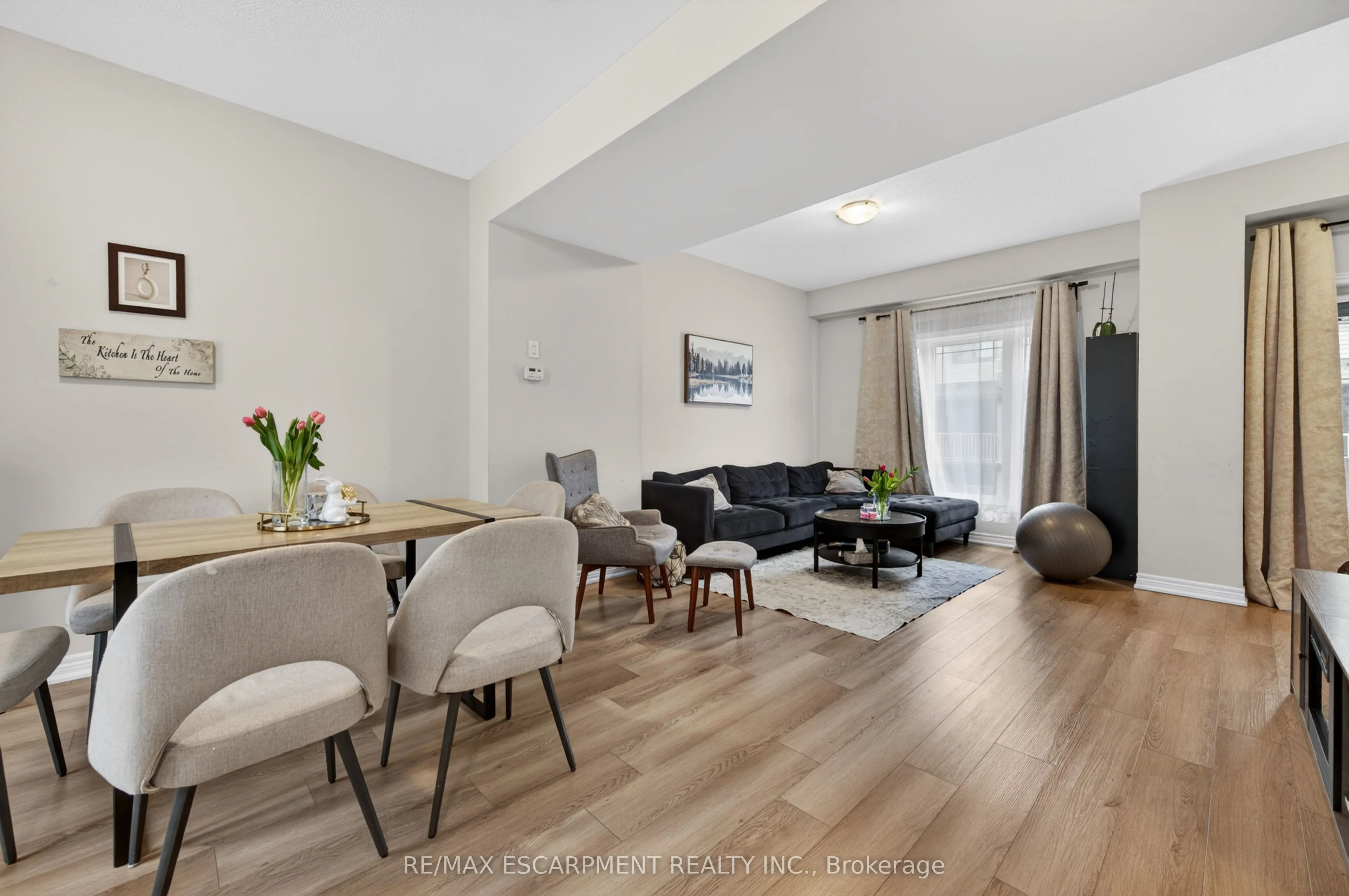 19 Picardy Drive #13