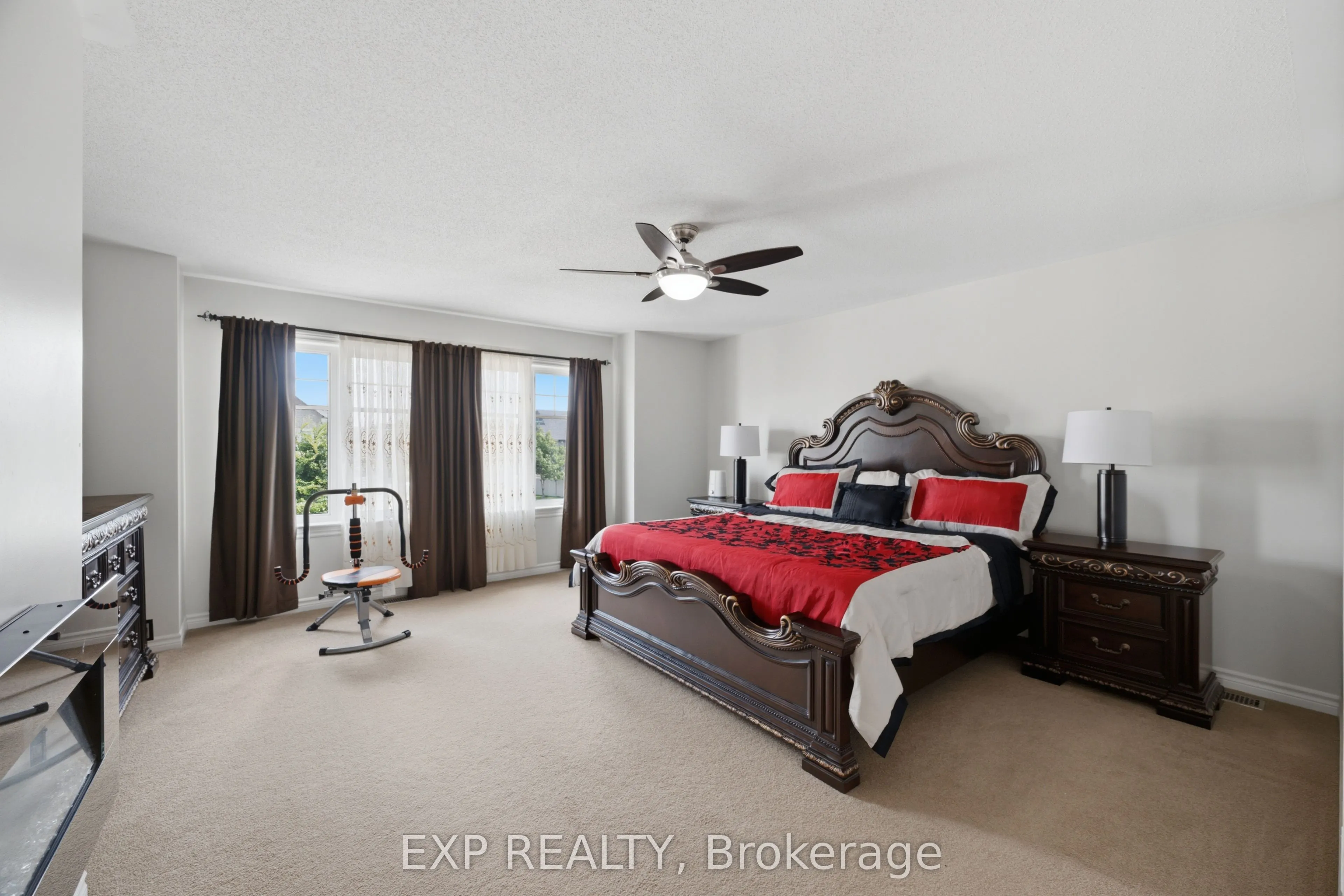 273 Gracewood Crescent