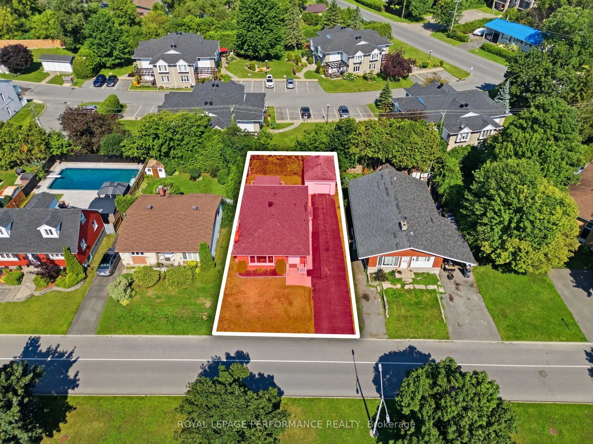 716 Cartier Boulevard