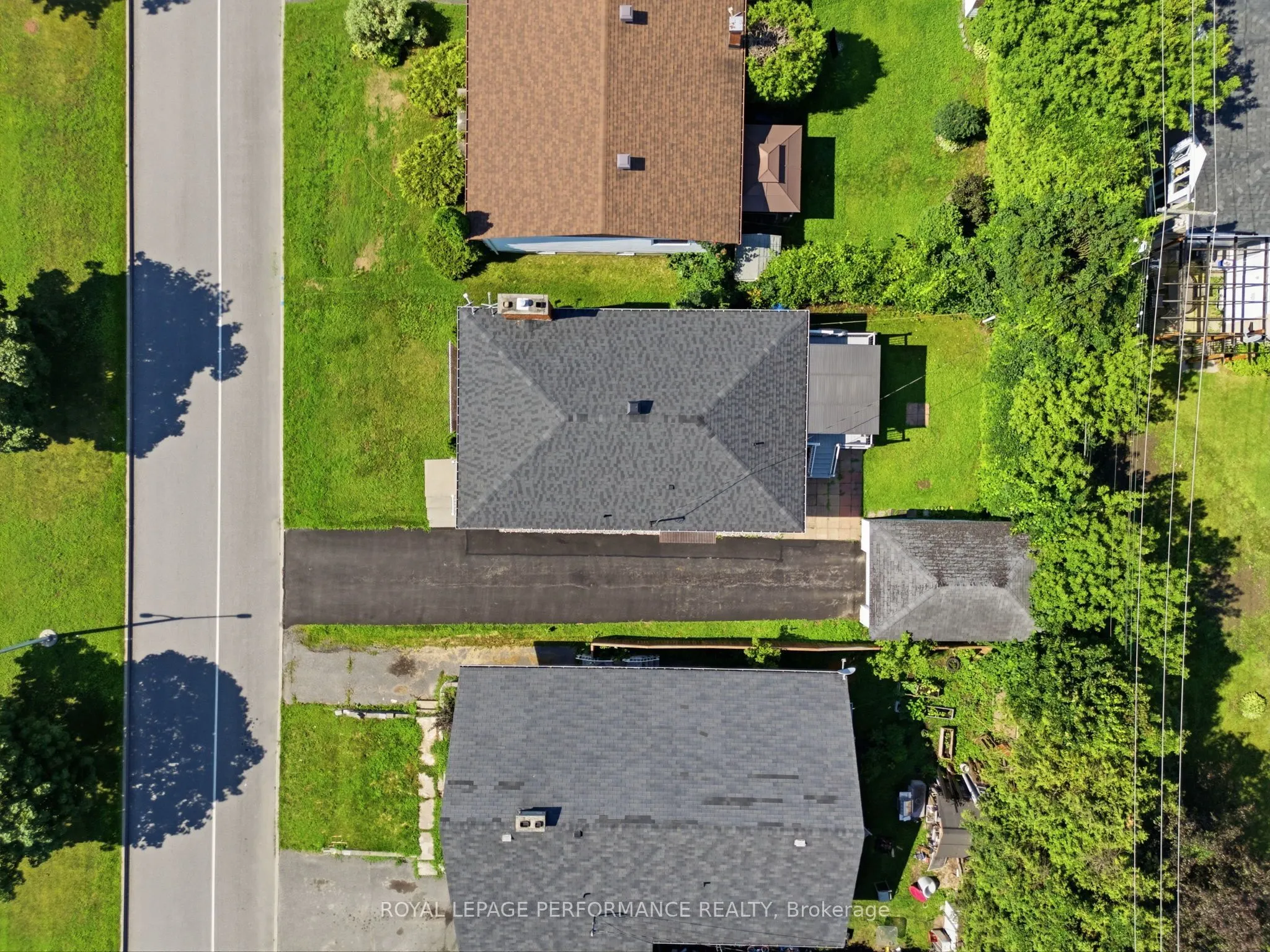 716 Cartier Boulevard