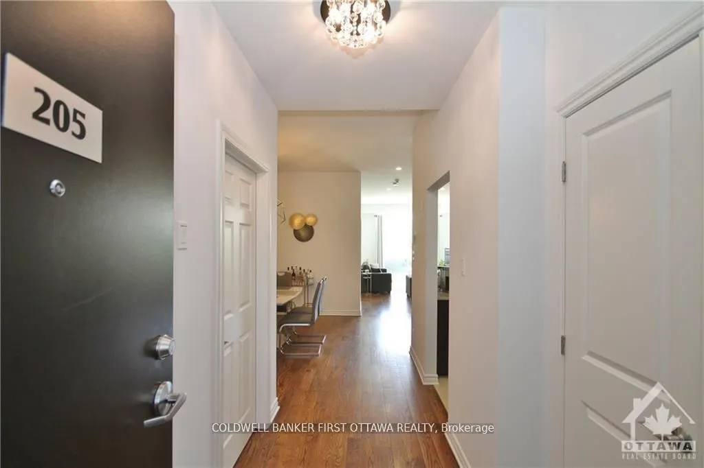 500 CLARIDGE Drive #205
