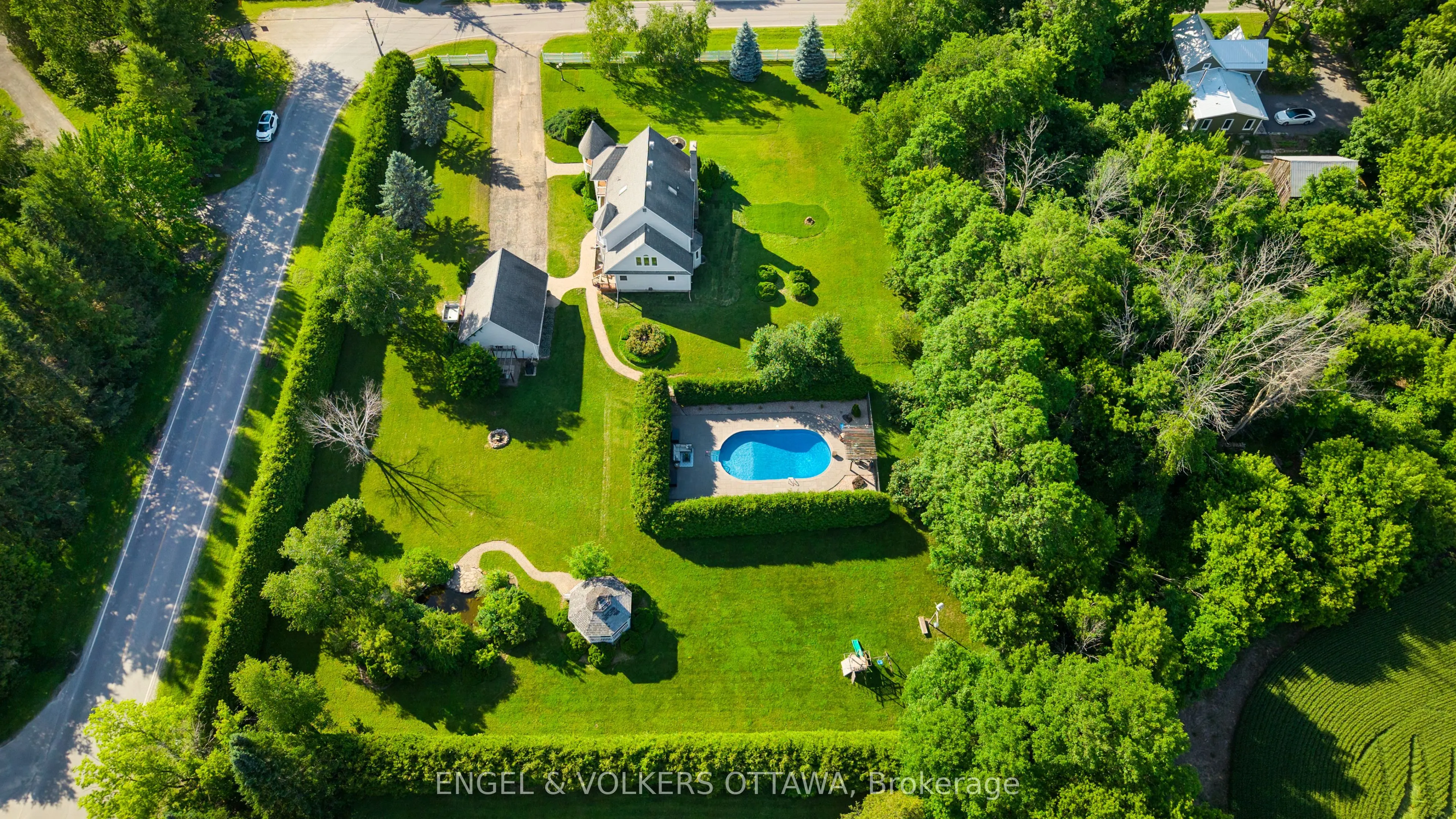 2410 Concession Road