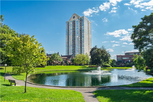 545 St Laurent Boulevard #205