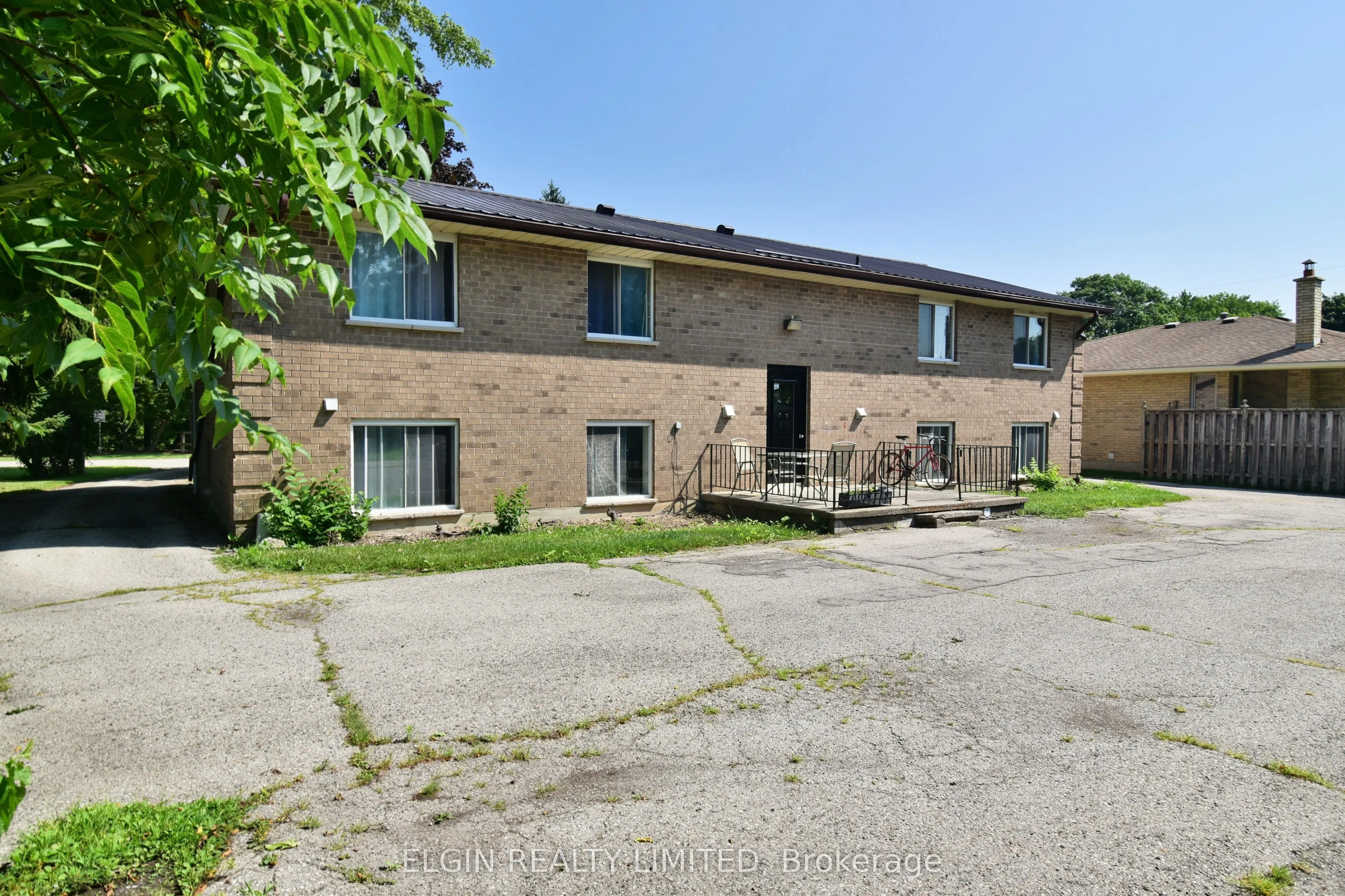 20 Tecumseh Street