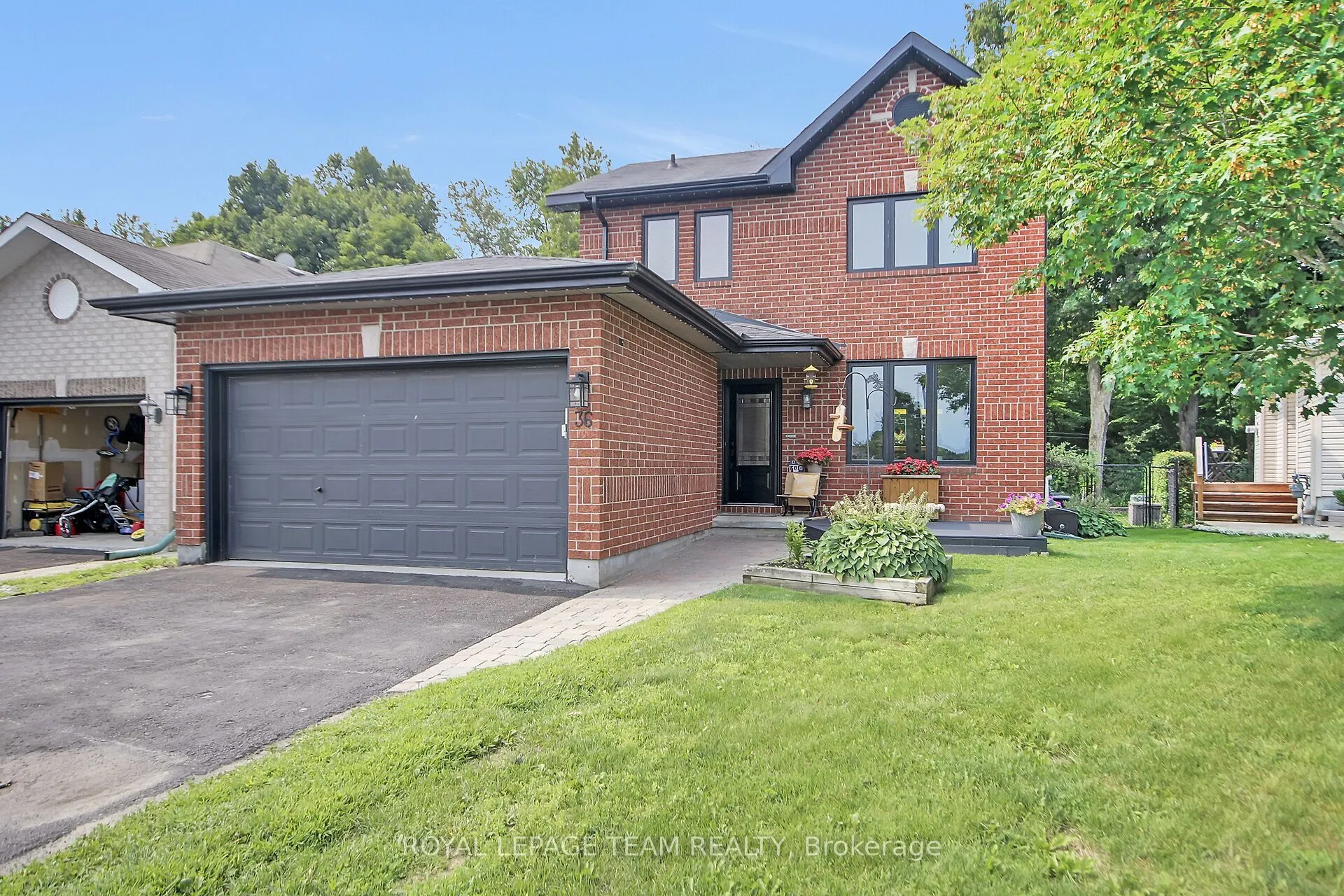 36 Steggall Crescent