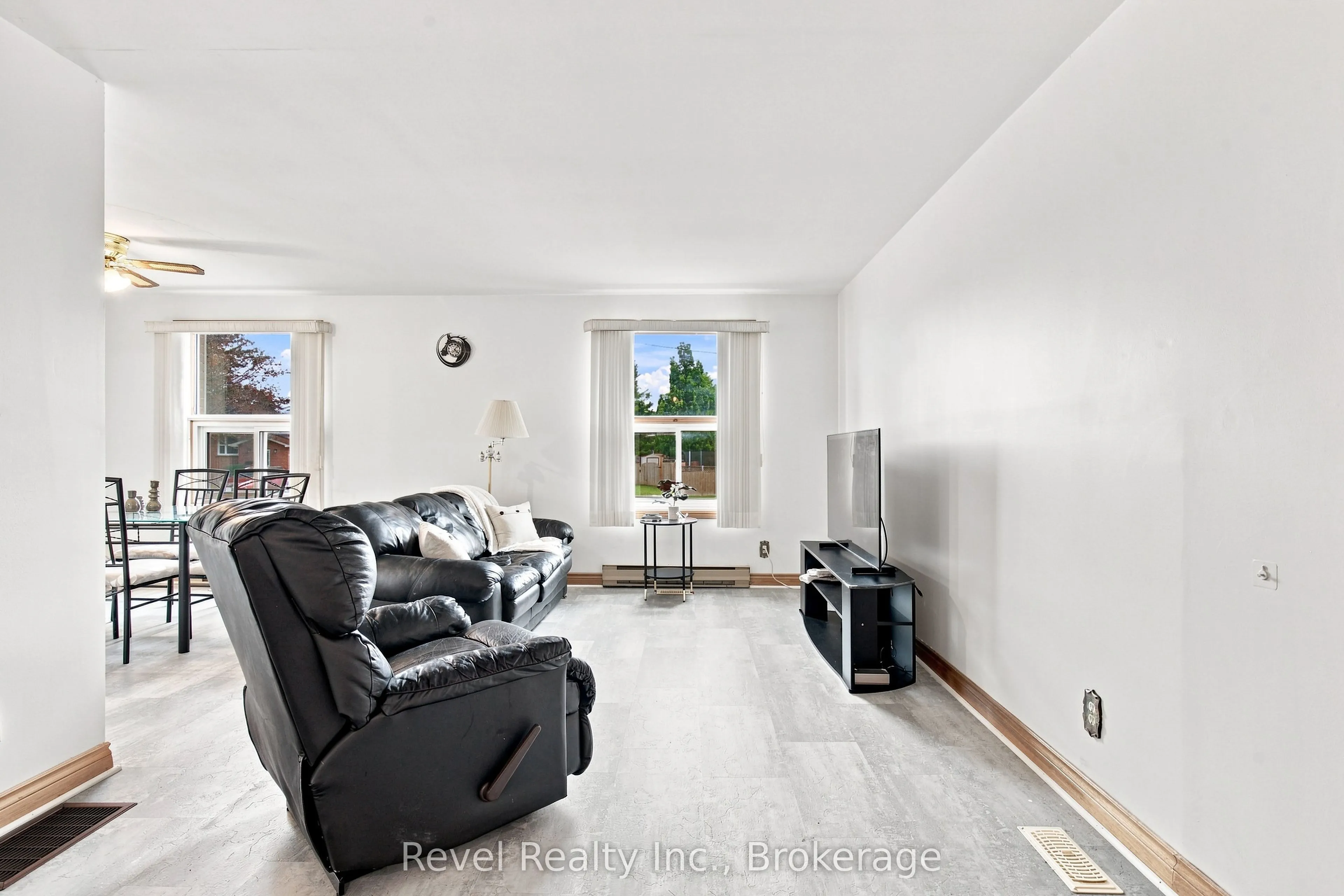43 Wilson Avenue