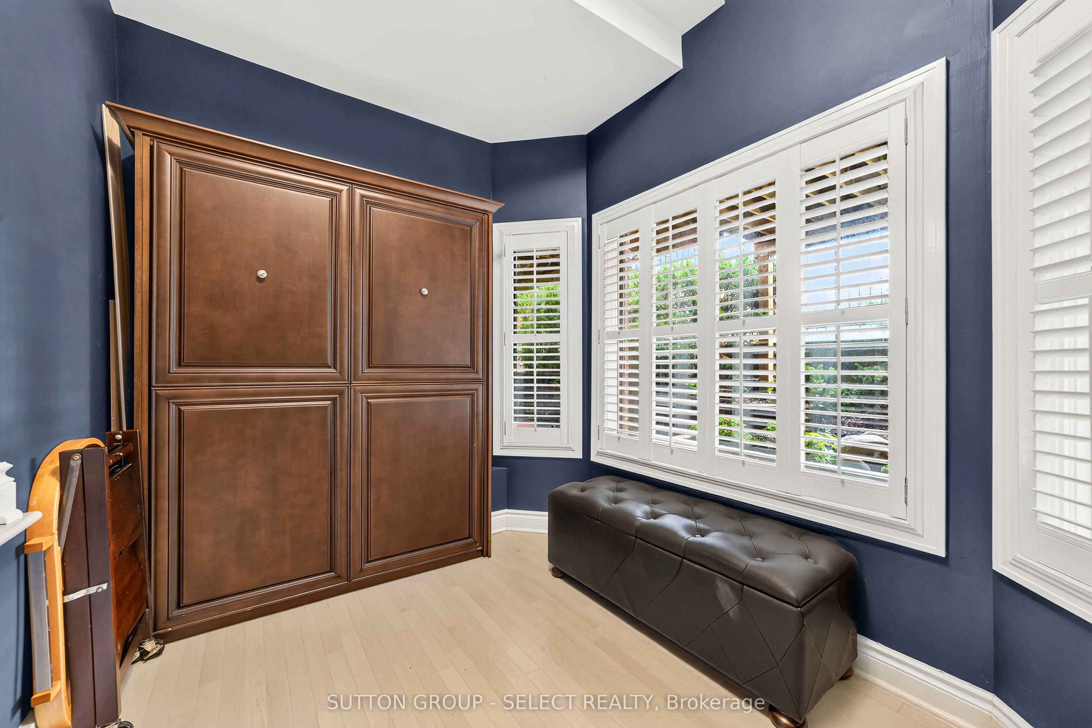 152 Albert Street #14