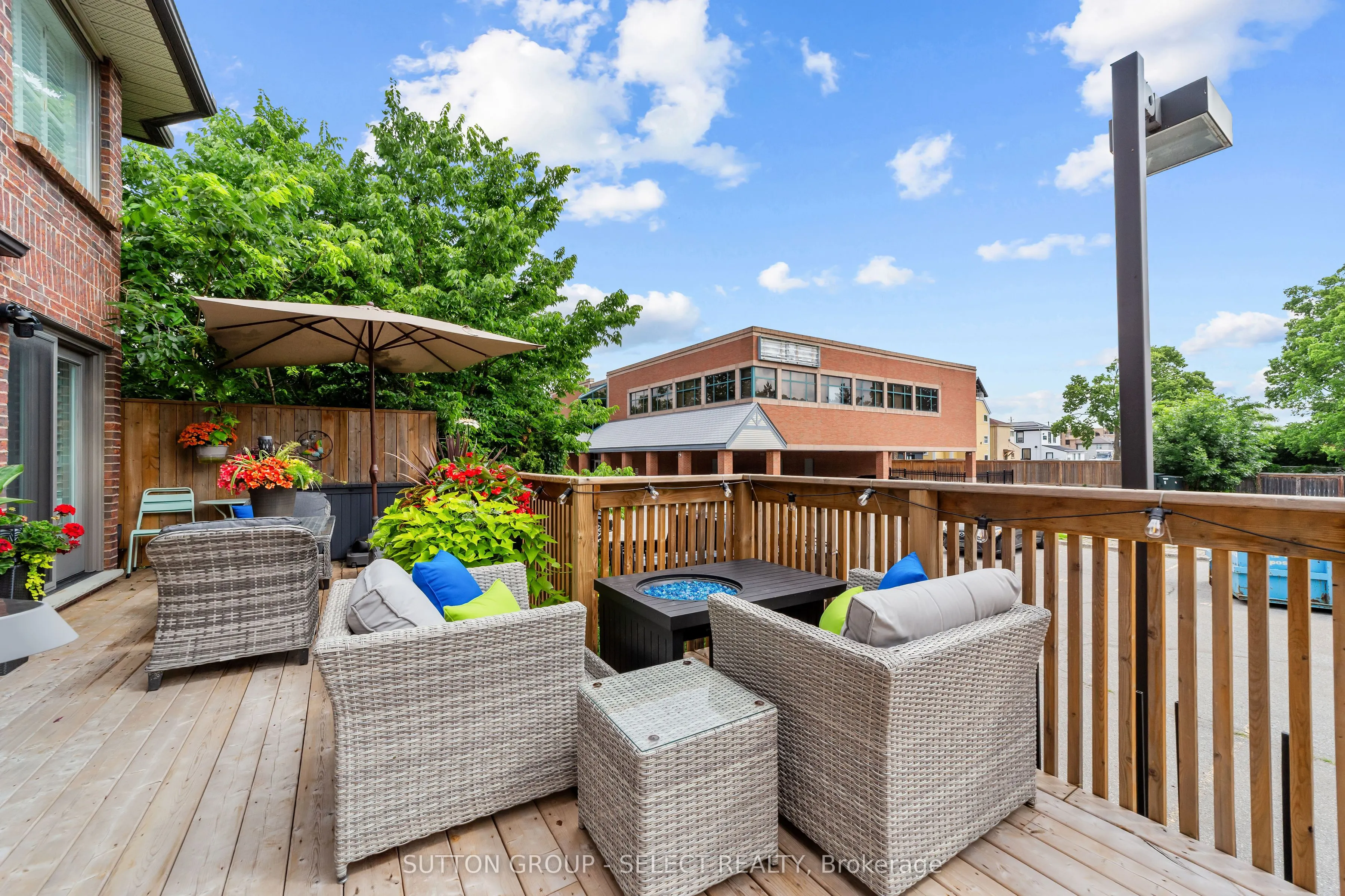 152 Albert Street #14