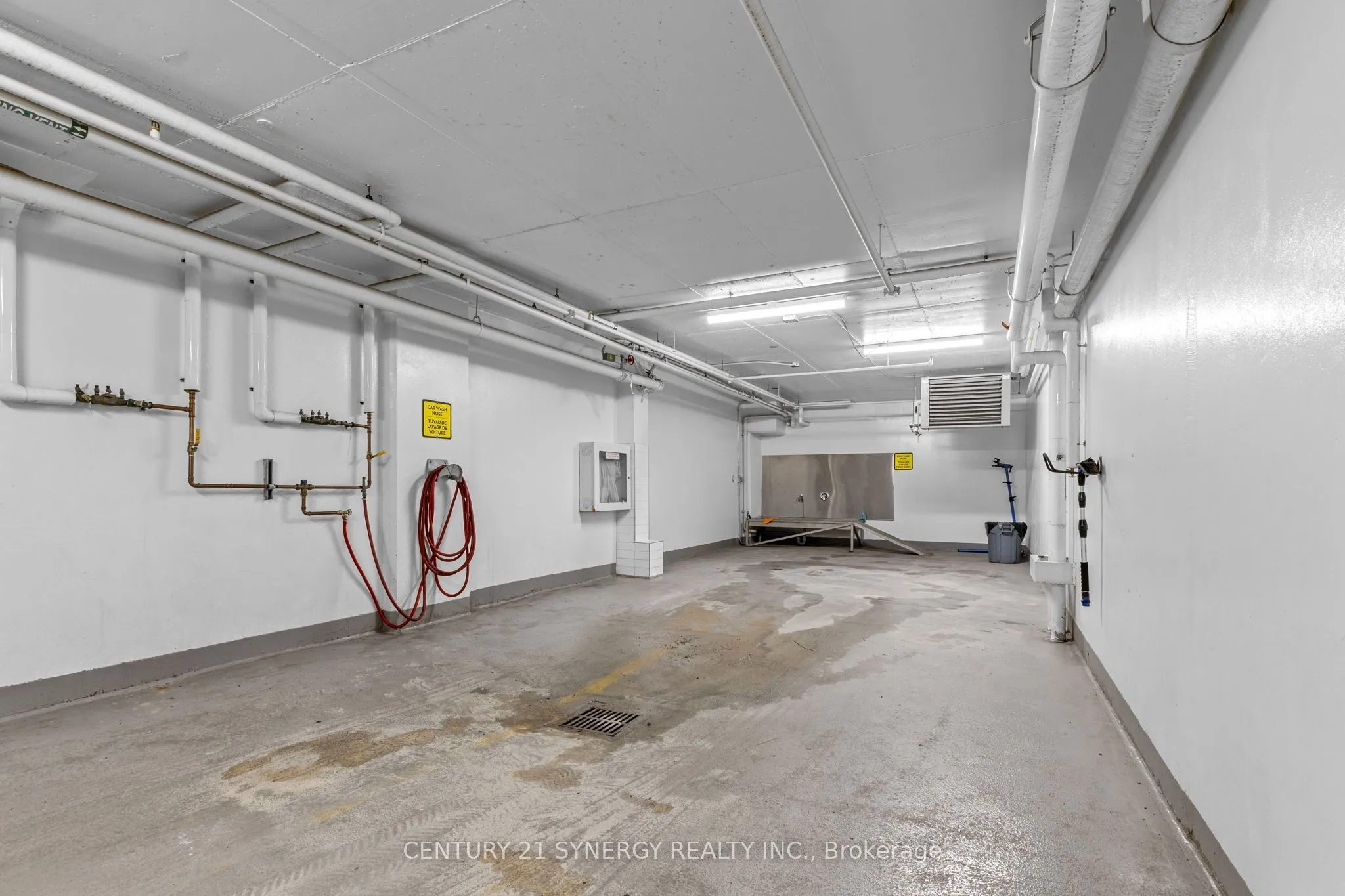 570 De Mazenod Avenue #512