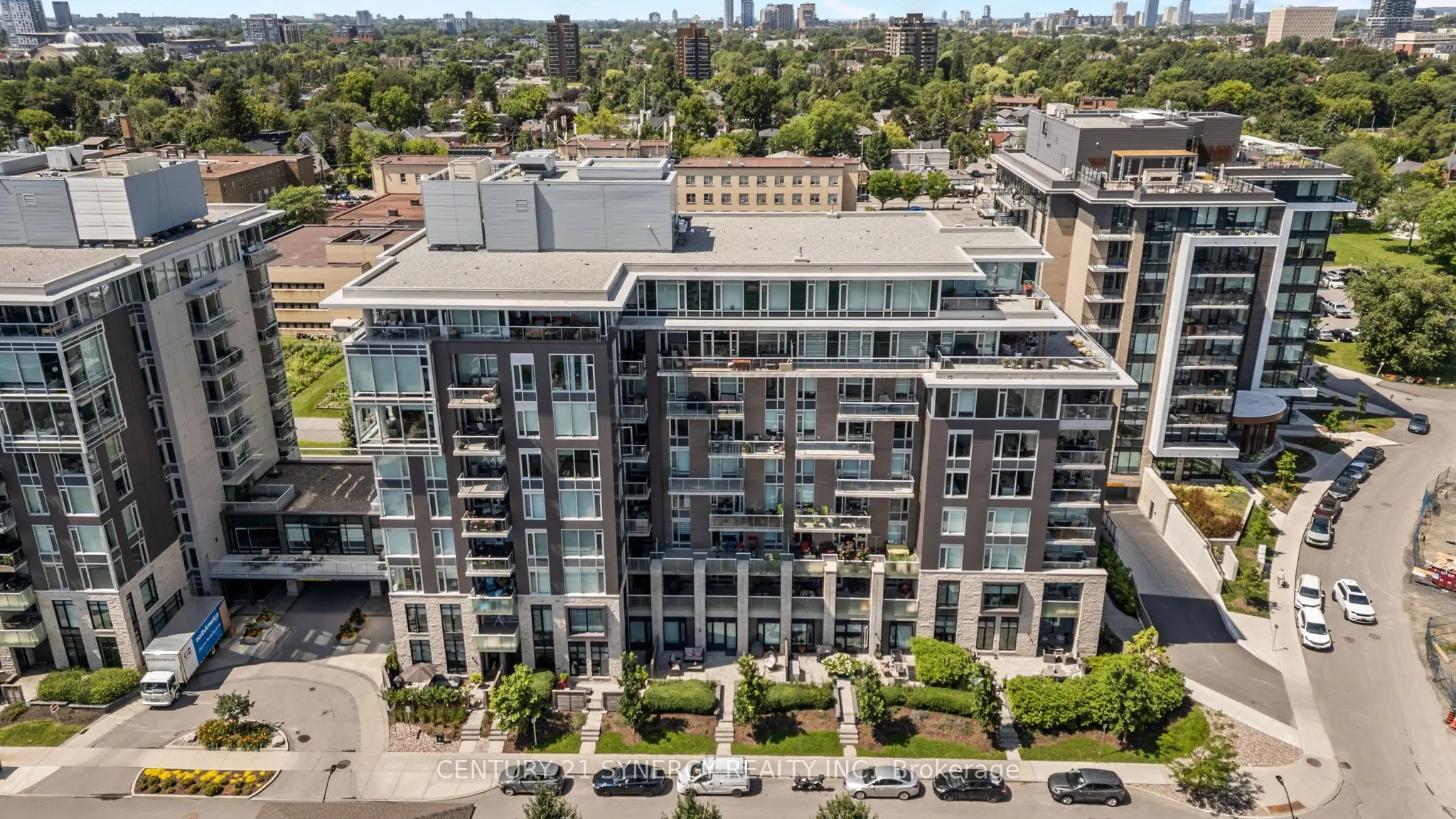 570 De Mazenod Avenue #512
