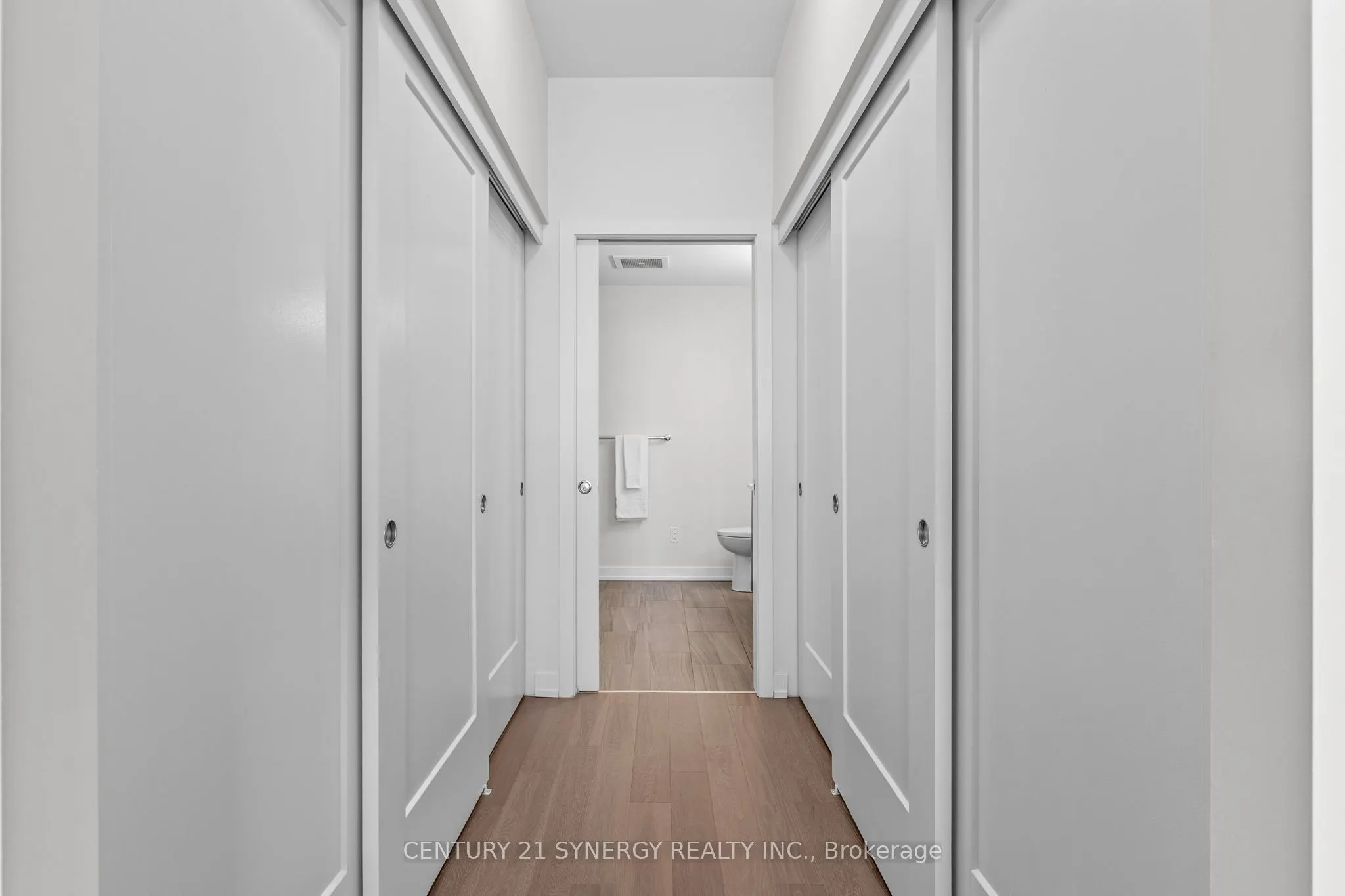 570 De Mazenod Avenue #512