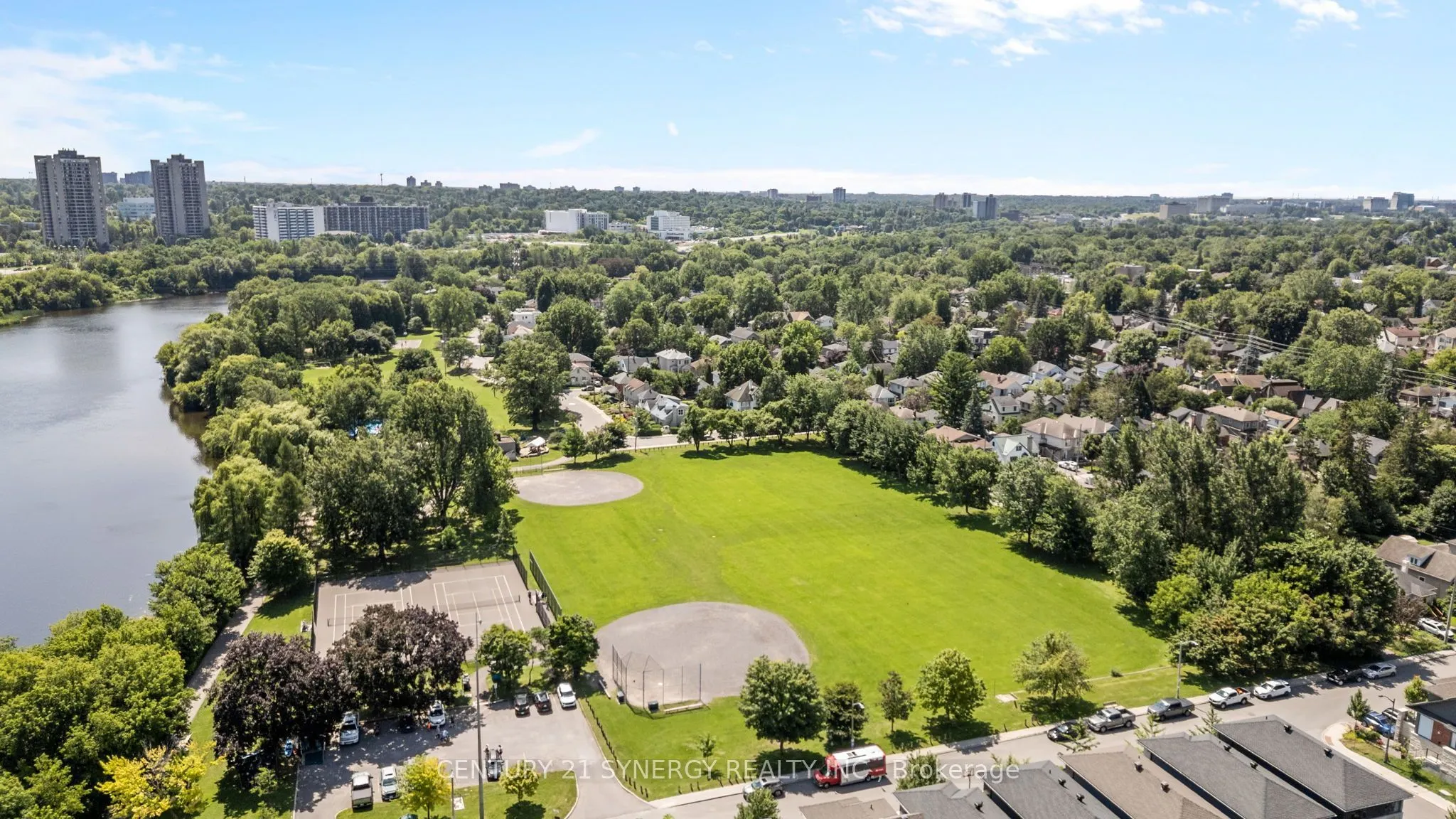 570 De Mazenod Avenue #512