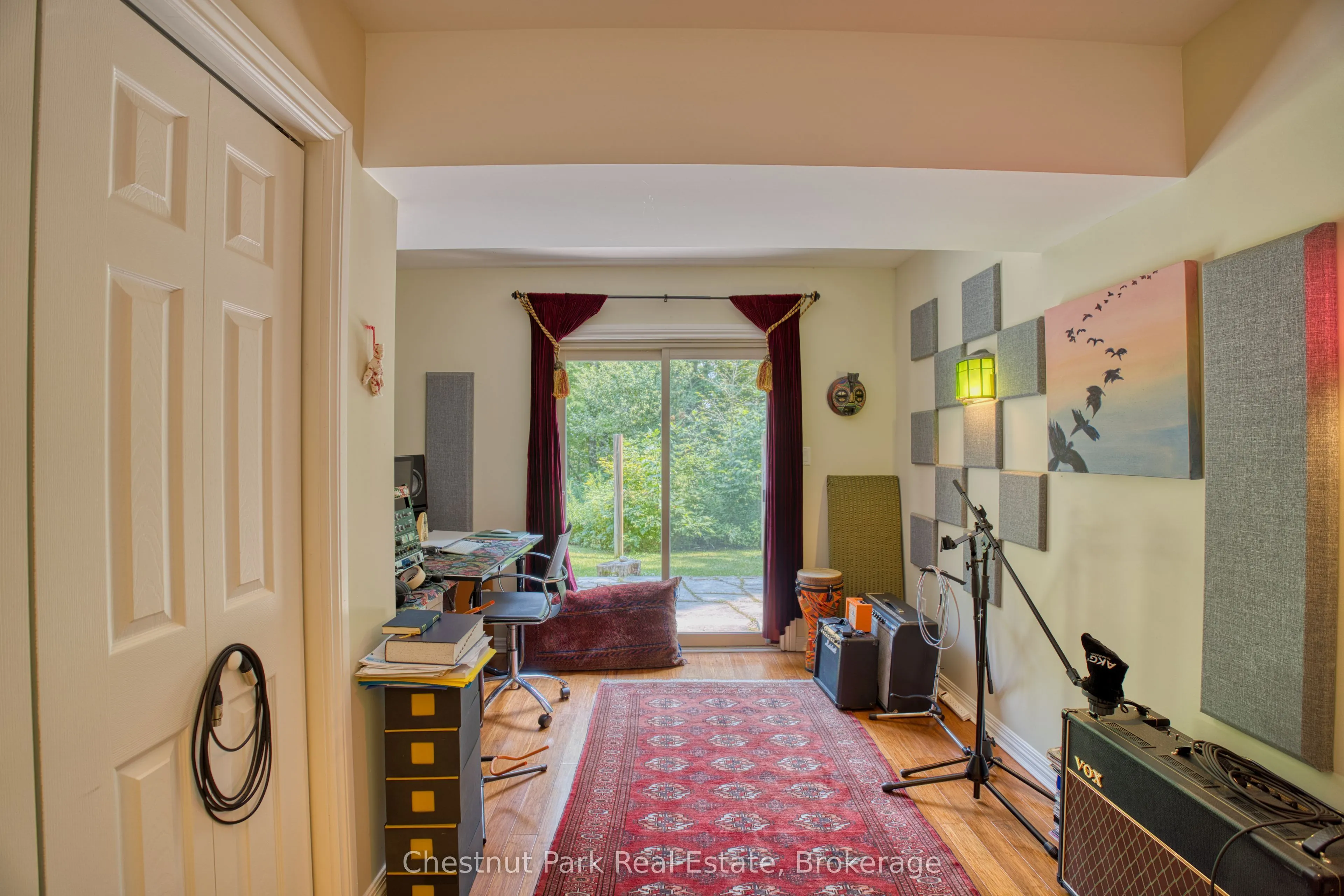 76 Everett Road