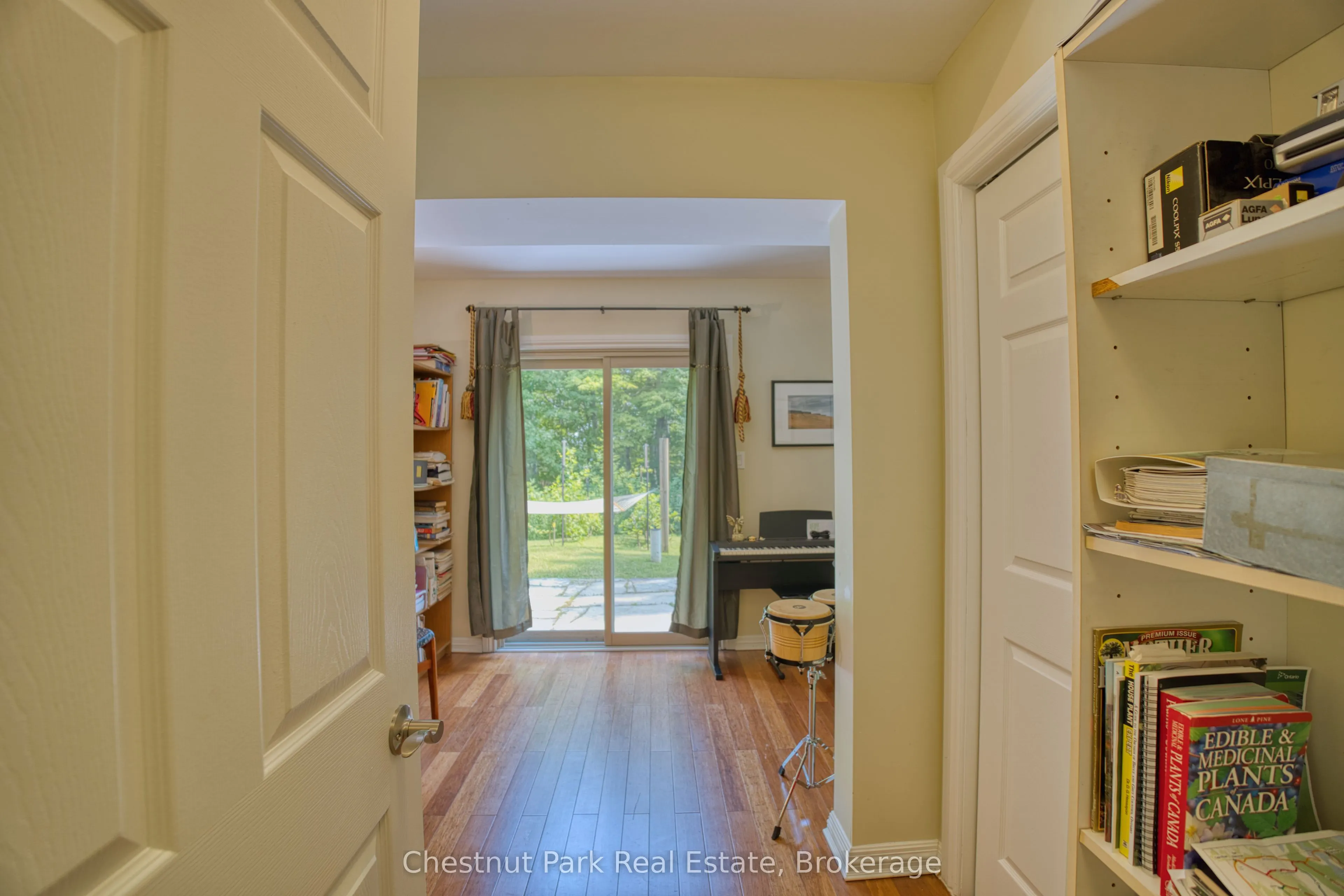 76 Everett Road