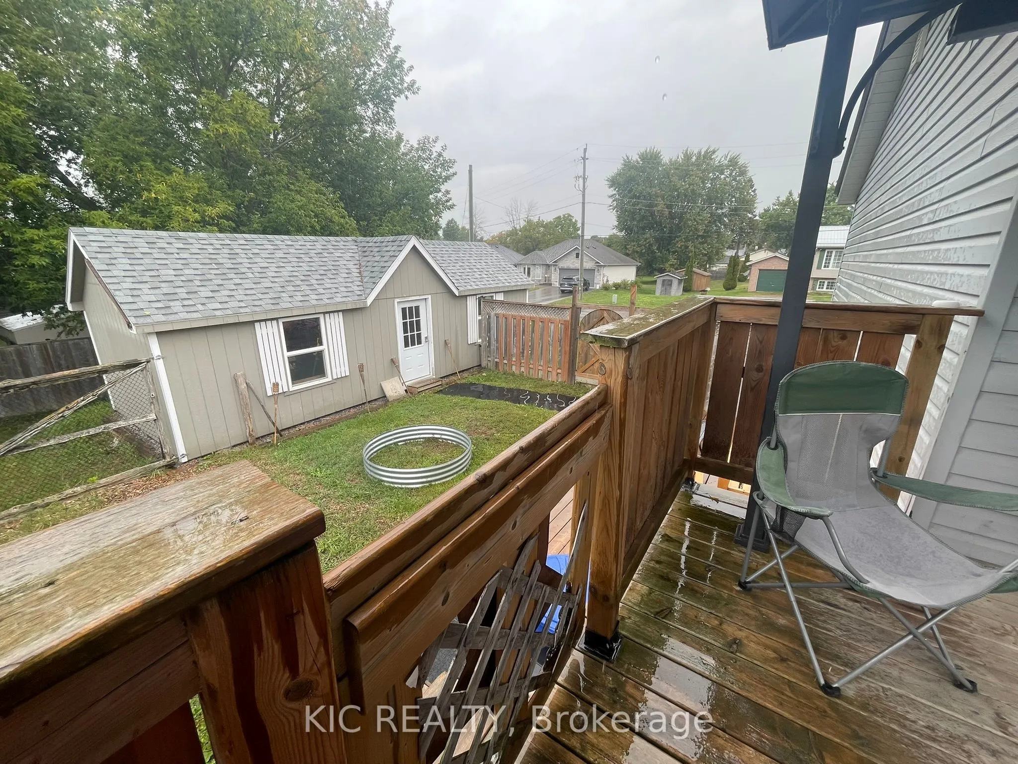 3 Creekside Drive