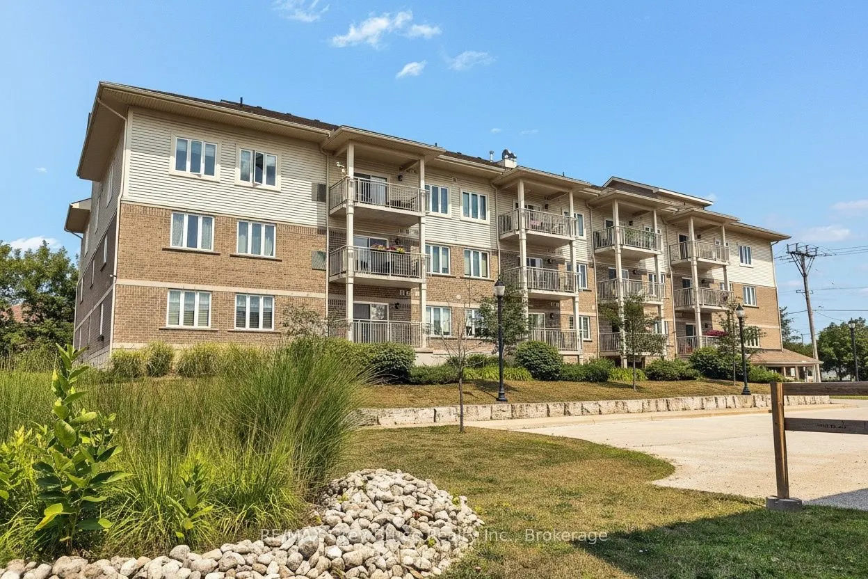 1050 1st Avenue W #204