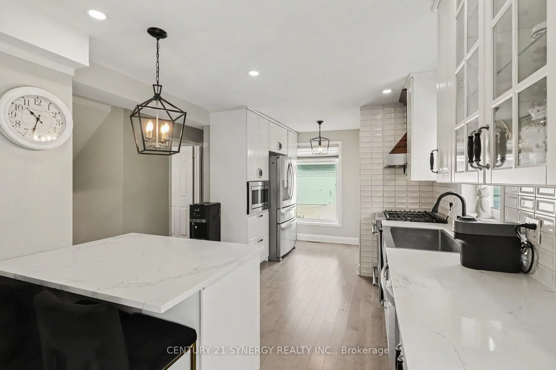 436 Yves Street