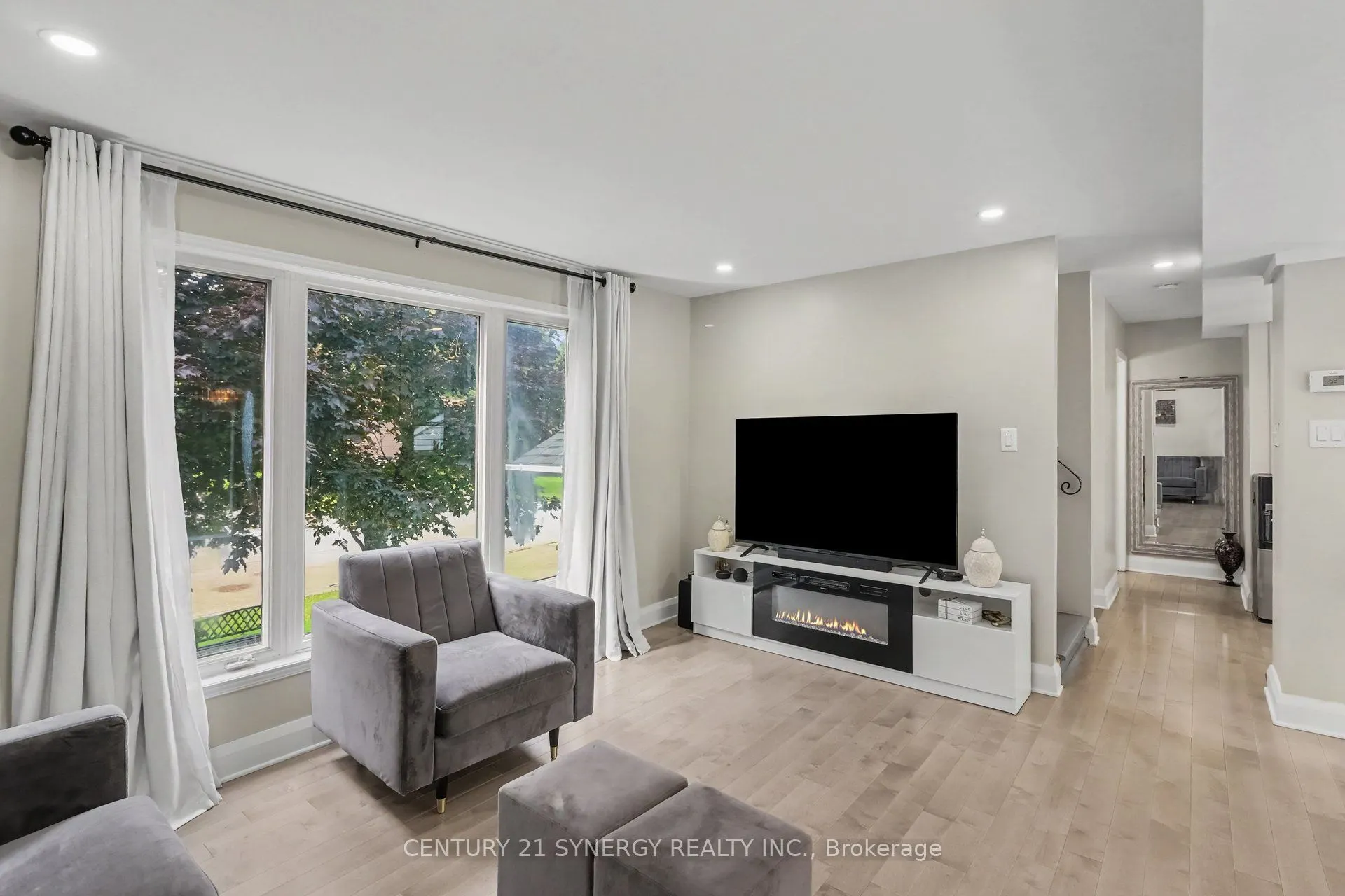 436 Yves Street