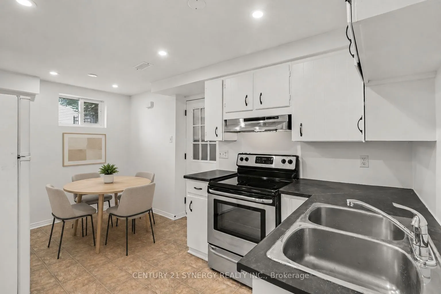 436 Yves Street