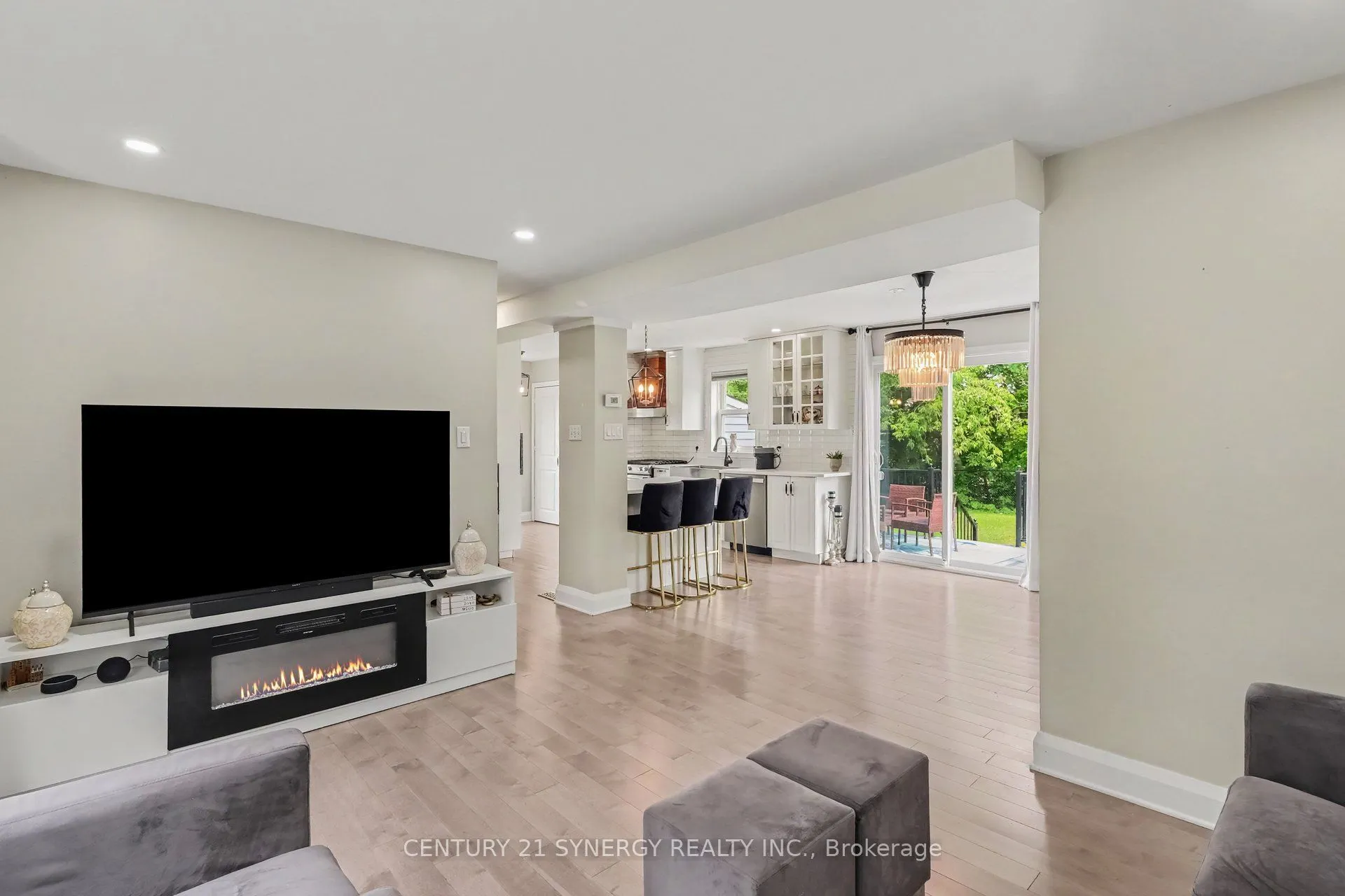 436 Yves Street