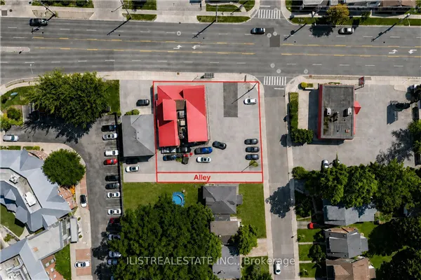 1520 Main Street W