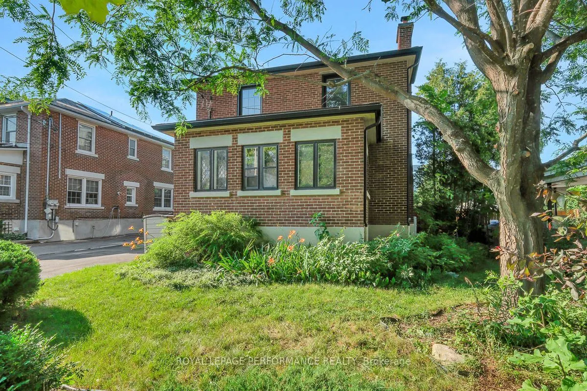 13 Wolff Street