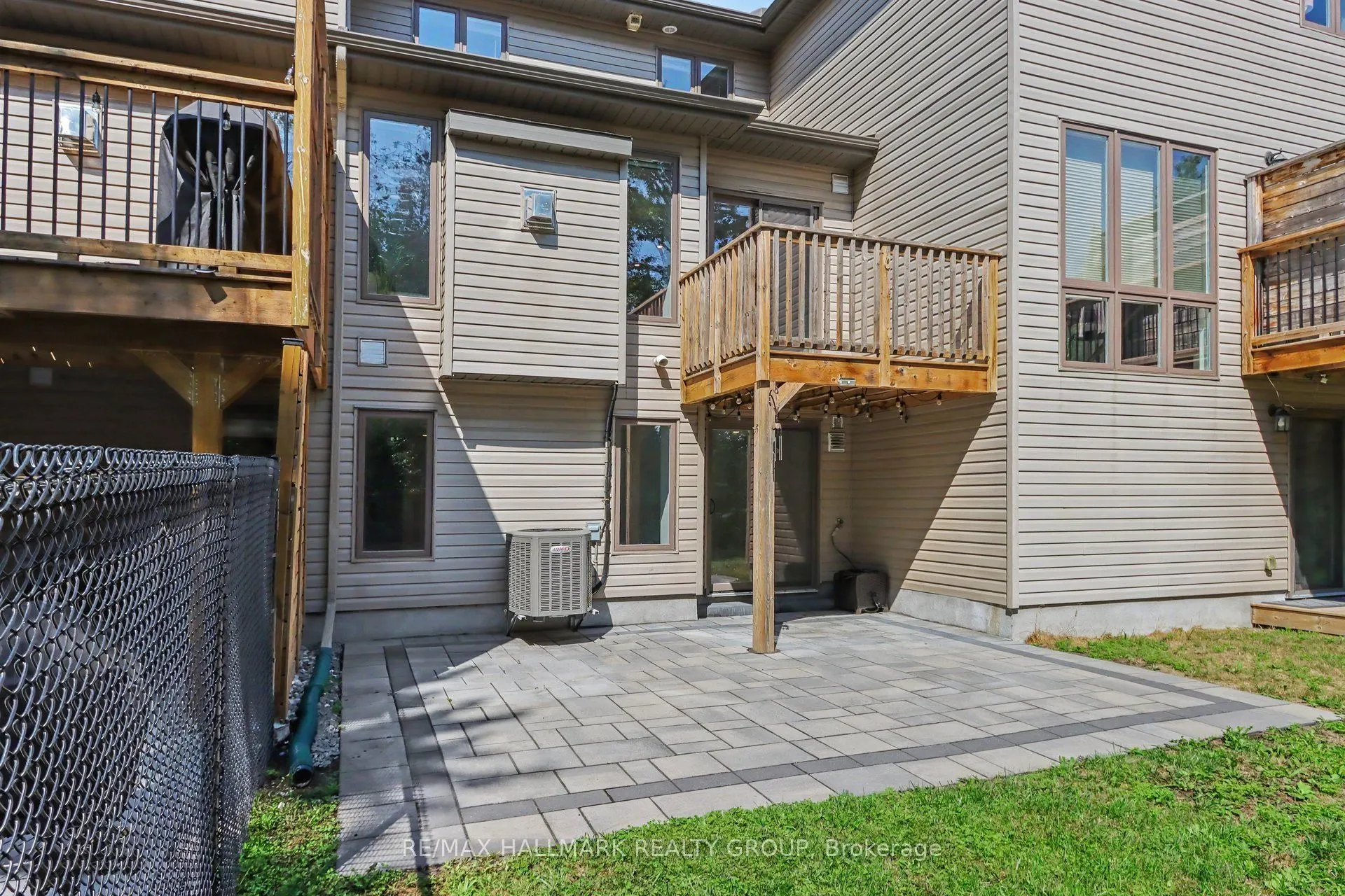 52 Porter Street
