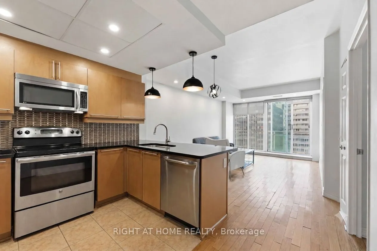 134 York Street #1009