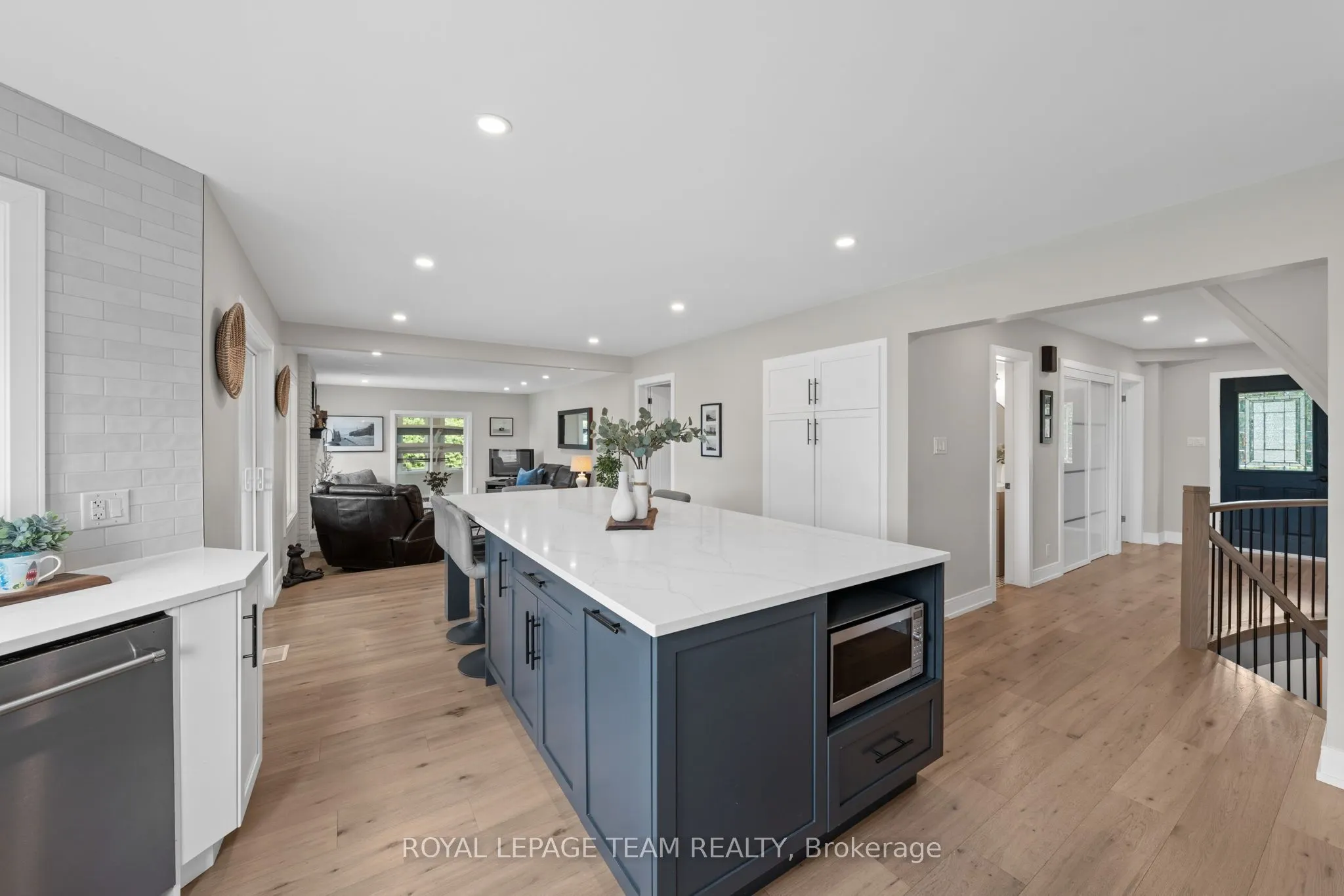 1095 Bravar Drive