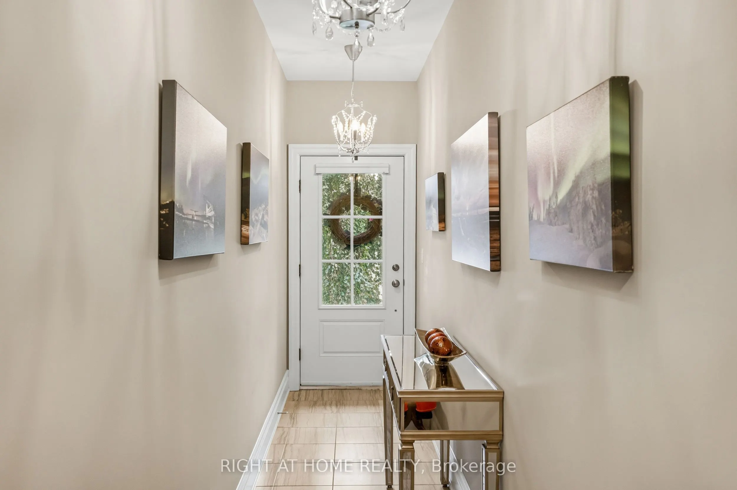 14 Aberdeen Lane S #8