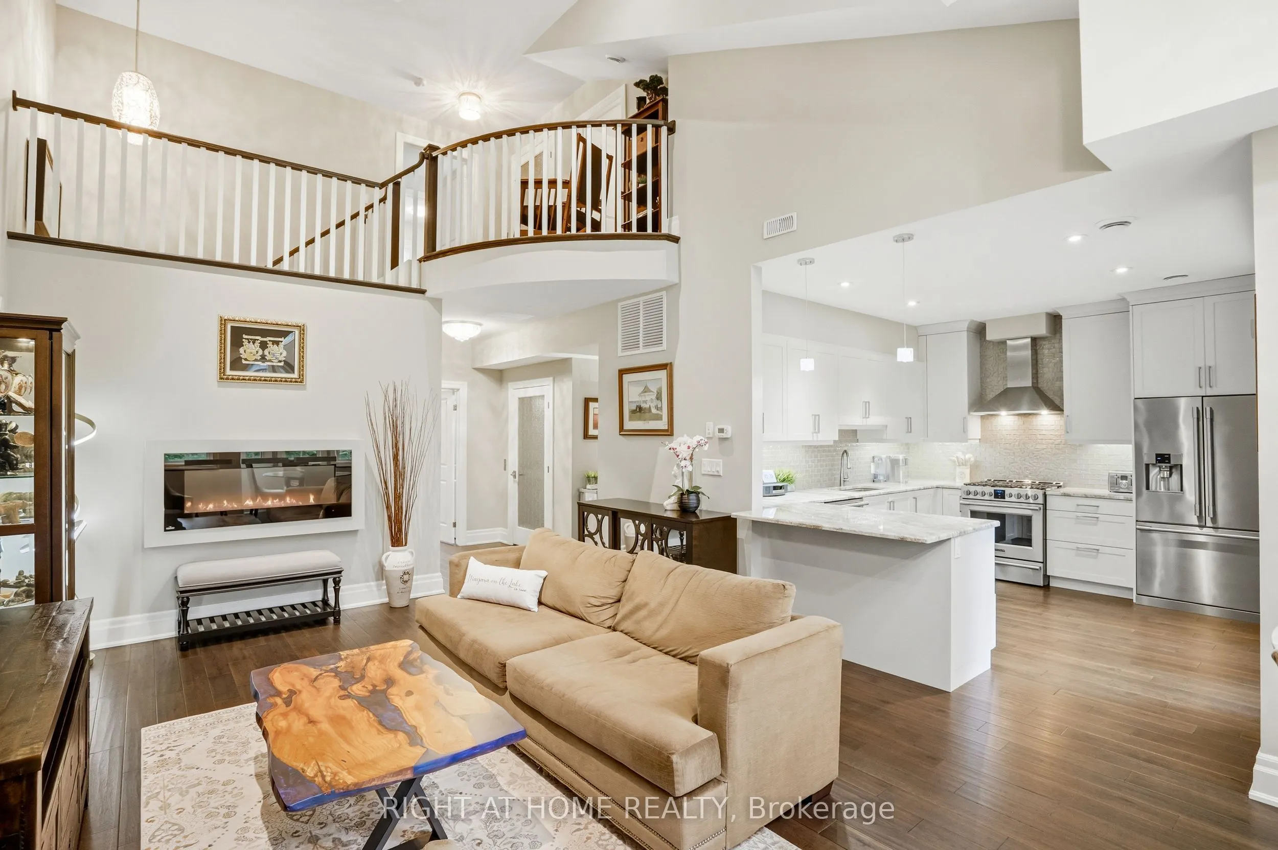 14 Aberdeen Lane S #8