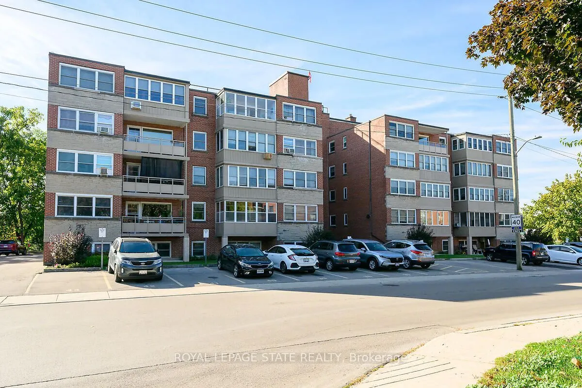 9 Grant Boulevard #107