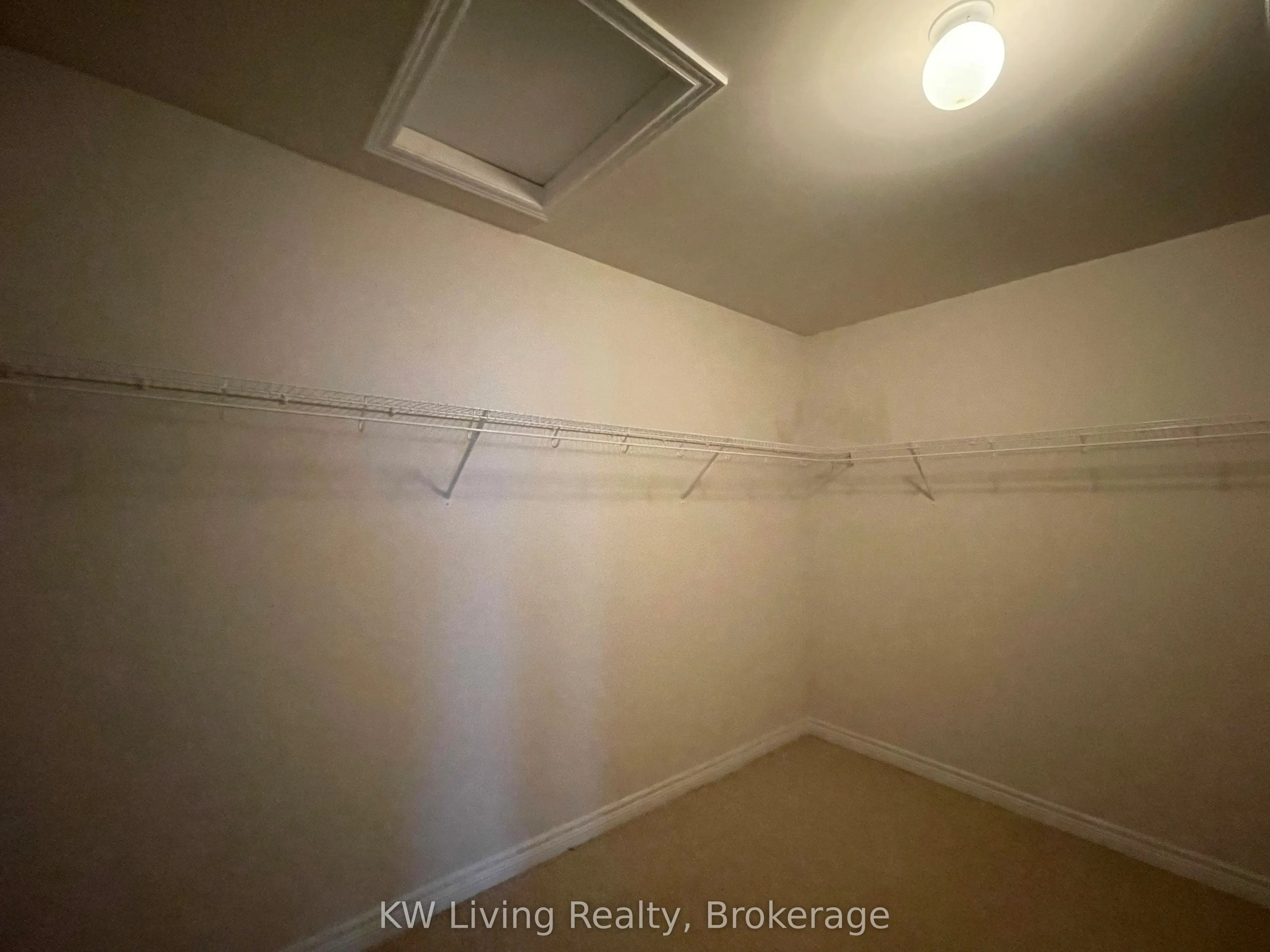 8 Lakelawn Road #27