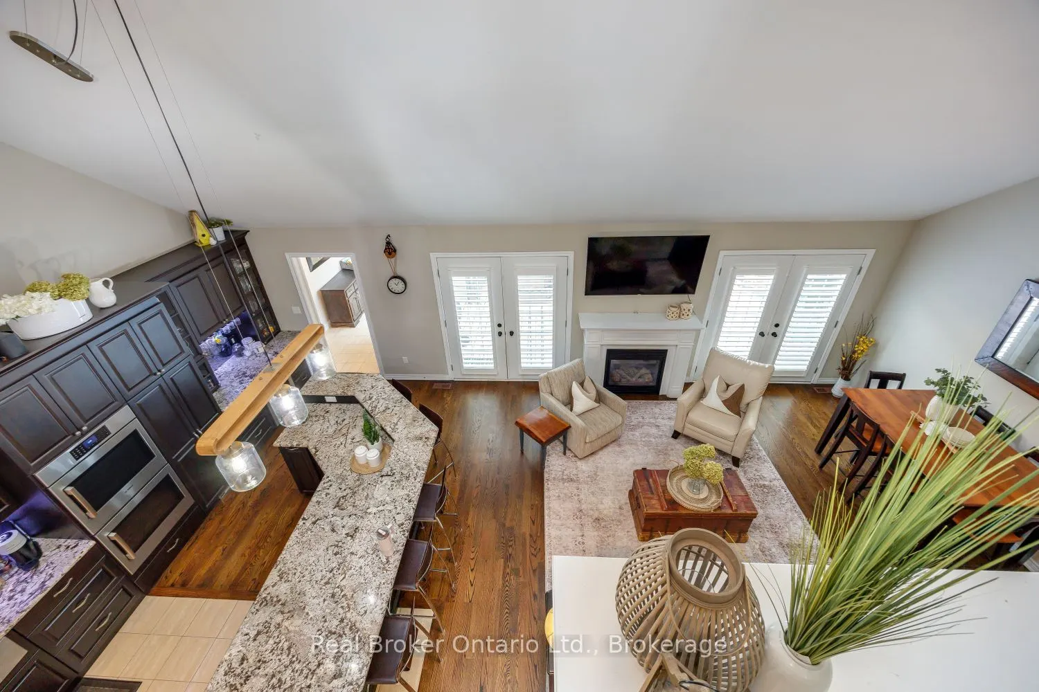 11 Greenaway Circle